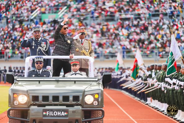 FANKALAZANA NY FAHA 65 TAONA NIVERENAN' NY FAHALEAOVANTENA SY NIJOROAN' NY FOLOALINDAHY MALAGASY