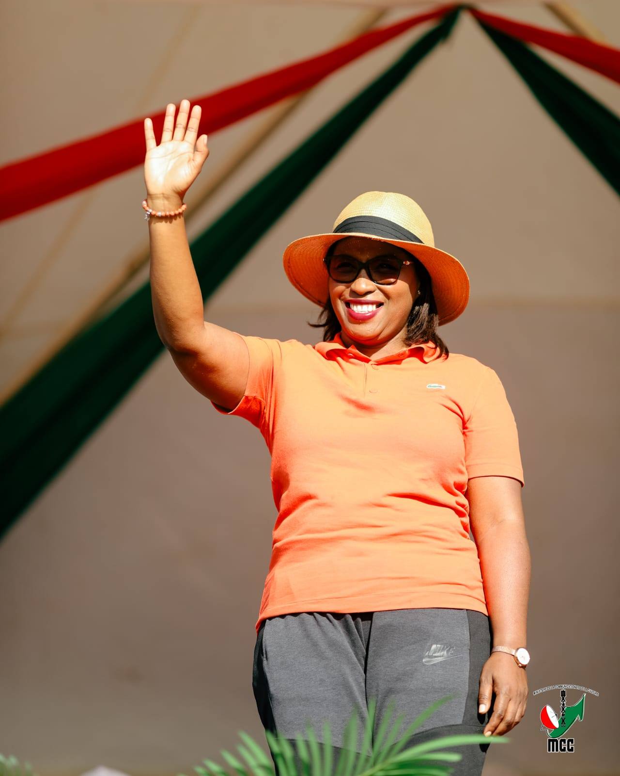 FIFANINANANA NASIONALY ARA-PANATANJAHANTENA HO AN' NY MPIASAM-PANJAKANA