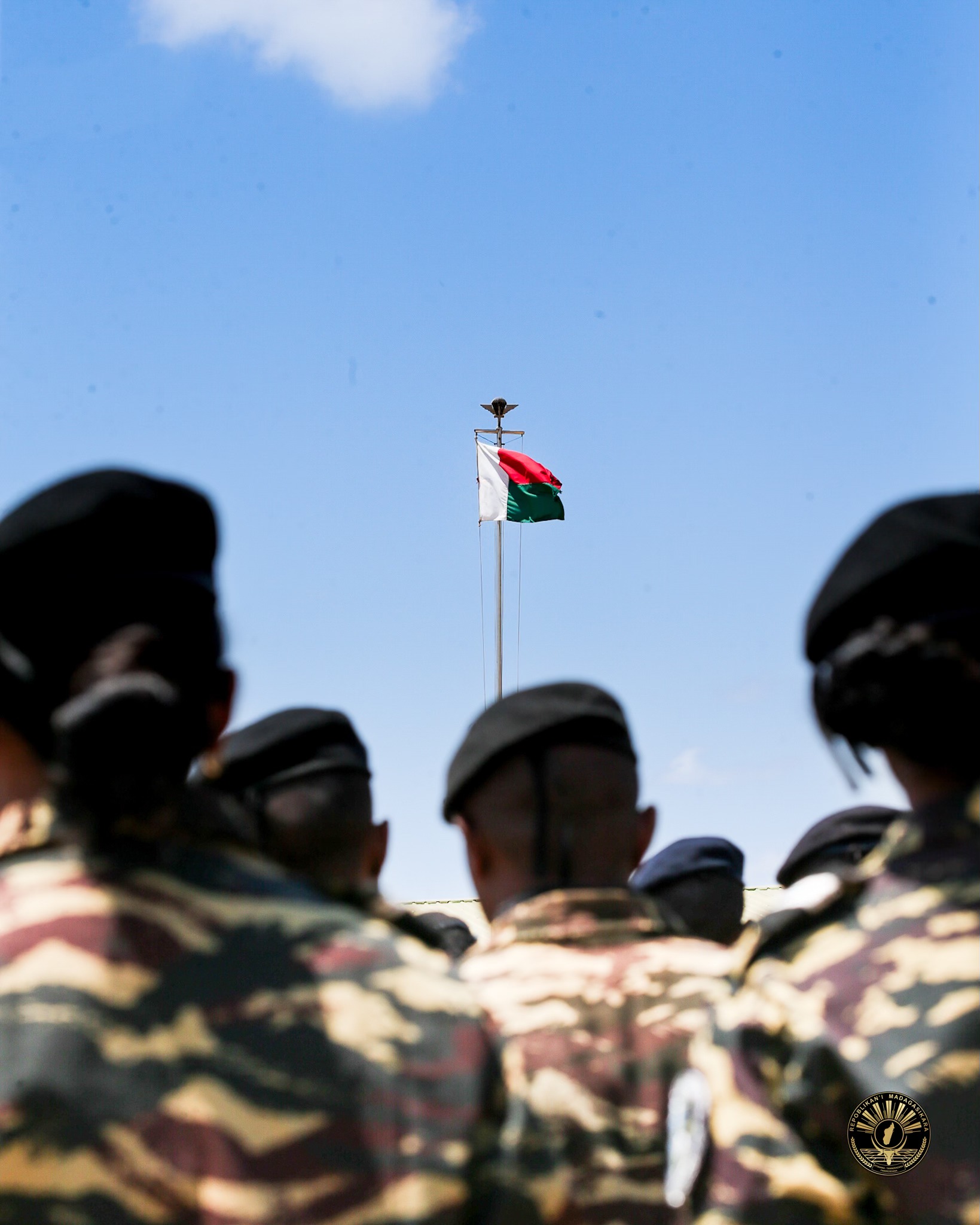 NANATRIKA NY FAMPIVONDRONANA NA NY RASSEMBLEMENT AN' IREO HERY FIAROVANA SY FILAMINANA NY FILOHA ANDRY RAJOELINA