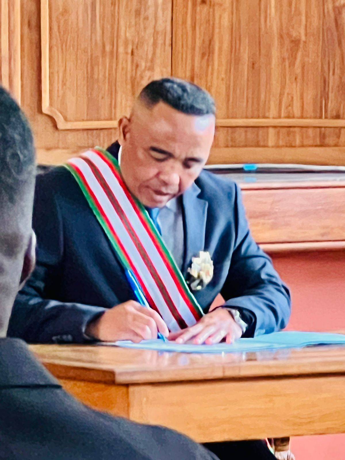 LANONAM-PITSARANA MANETRIKETRIKA NANDRAISANA NY FIANIANAN’NY KOLONELY RANDRIANIRINA MICHAËL, FILOHAN’NY FANAVAOZANA NY REPOBLIKAN’I MADAGASIKARA