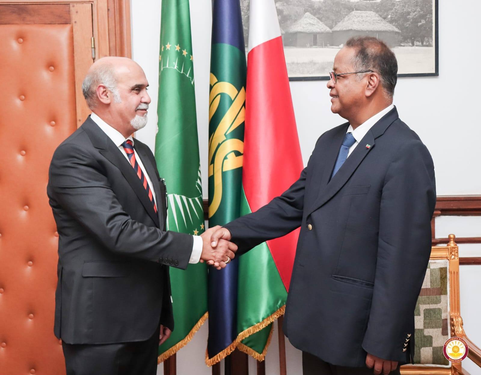 FIARAHA-MIASA EO AMIN' I MADAGASIKARA SY MAROKA