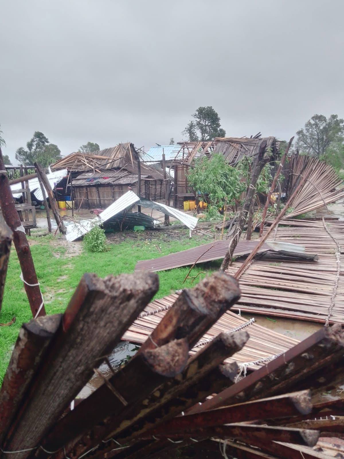 IARA-MISALAHY AMIN' IREO TOMPON' ANDRAIKITRA ISAN' AMBARATONGANY MANAO NY FAMERENANA AMIN' NY LAONINY NY FIAINAM-BAHOAKA SY NY FANARENANA NY TAKAITRA NAVELAN' NY RIVODOZA FYTIA NY FILOHA RANDRIANIRINA MICHAEL