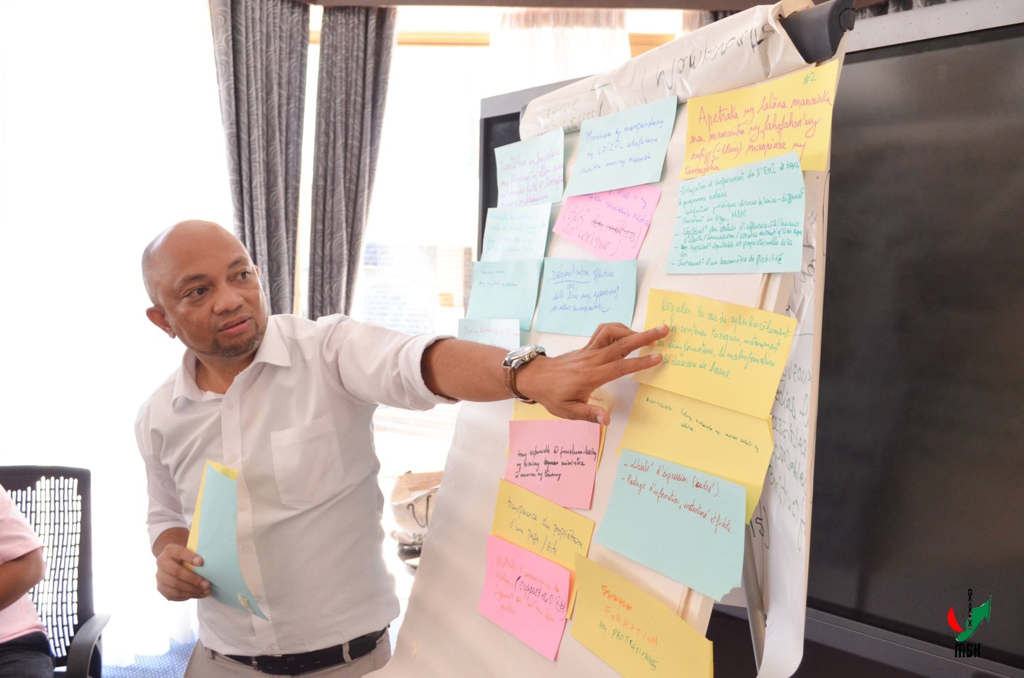 TETIKASA MOMBA NY FAHALALANA MANEHO HEVITRA, IREO FITAOVA-TSERASERA VAOVAO, ARY NY FAMPIROBOROBOANA NY ORINASAN-TSERASERA MALALAKA, MAHALEO TENA, MAROLOKA