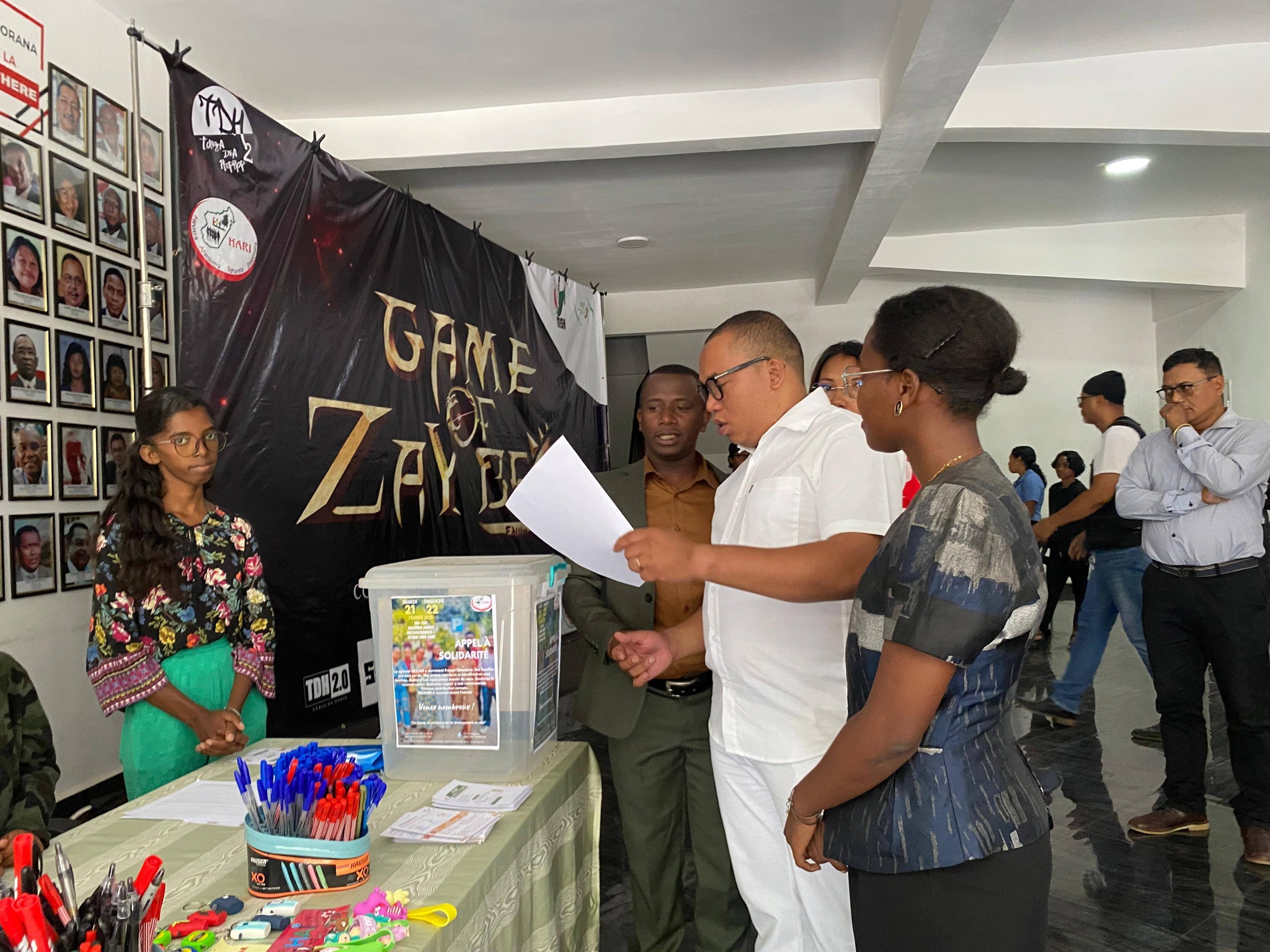 ANJARAN' NY TANORA INDRAY ANDROANY NO NANOLOTRA HETSIKA ARA-KOLONTSAINA EO AMIN' NY TONTOLON' NY DIHY AN-TANAN-DEHIBE