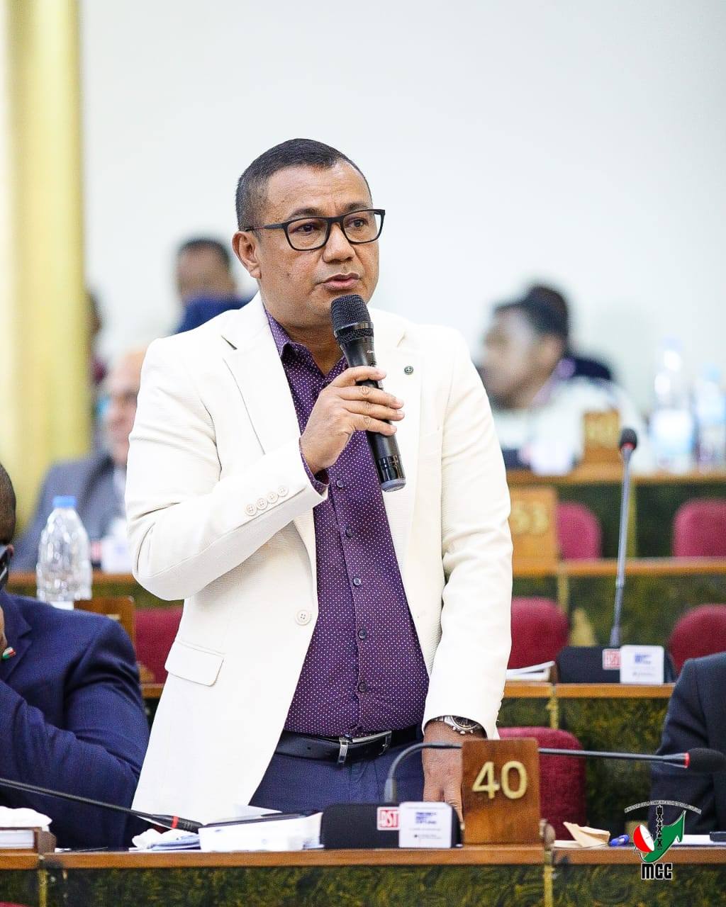 NOSOKAFANA OMALY TAMIN'NY 11 ORA NY FIVORIAMBE FIFANATREHANA MIVANTANA EO AMIN'NY GOVERNEMANTA MALAGASY SY IREO SOLOMBAVAMBAHOAKA