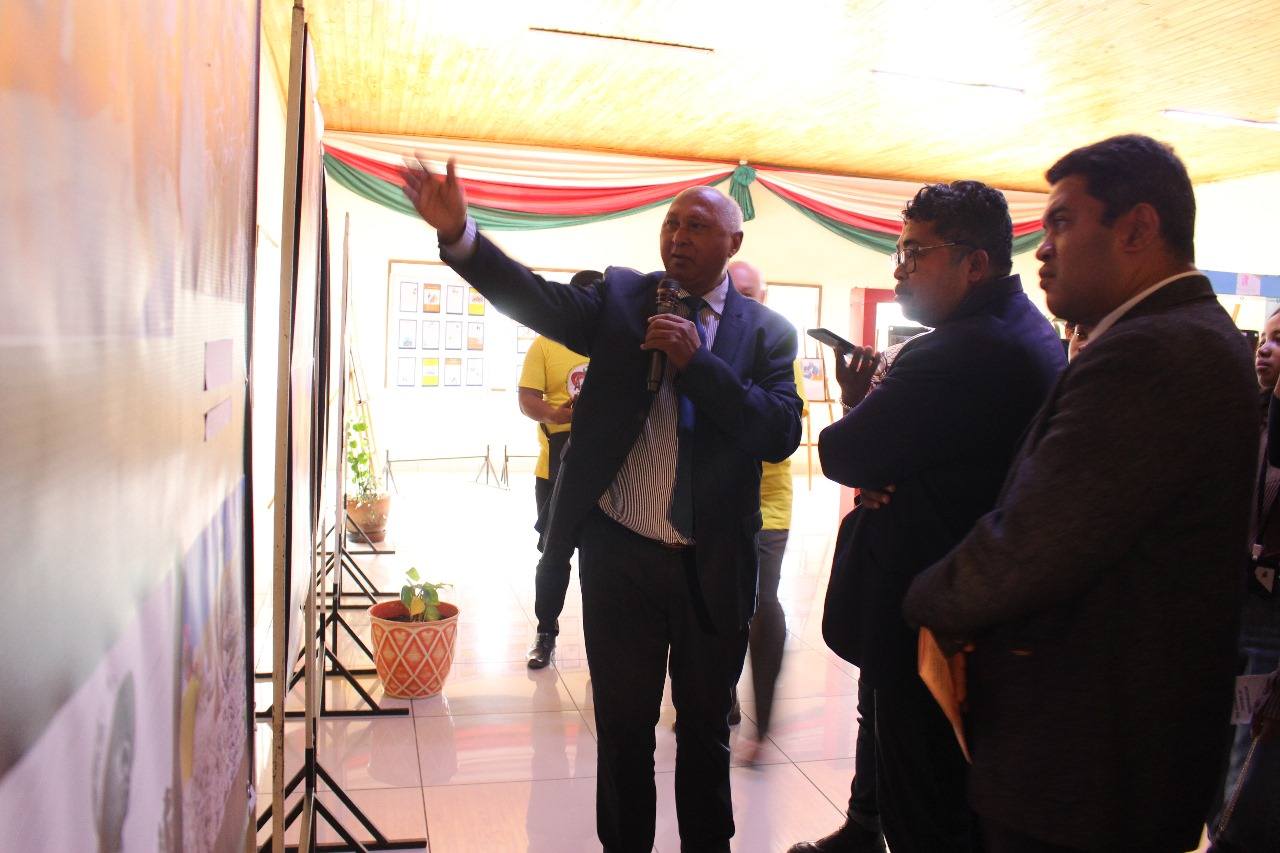 NASEHO AN-TSARY ANDRAONY ALAROBIA 10 DESAMBRA 2025 TESTY AMIN' NY TRANO SARY AMBOHIDAHY IREO DINGANA SY LALANA NANDALOVAN' NY ASA FANAOVAN-GAZETY TETO MADAGASIKARA SY NY FIATREHAN' NY MPANAO GAZETY NY ASANY AN-TAONANY MARO