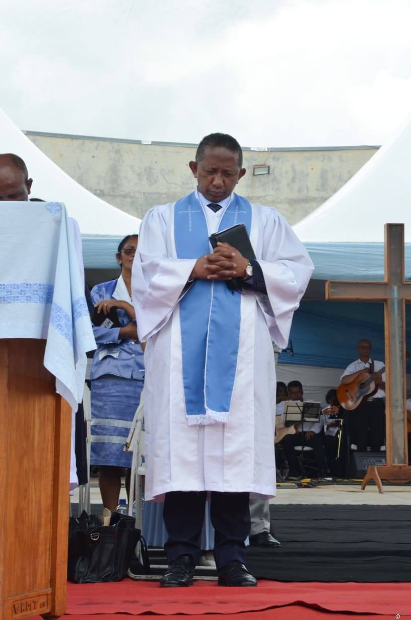 NAMPITA MIVANTANA NY FANOMPOAM-PIVAVAHANA TENY ANTSONJOMBE NY TELEVIZIONA FAHAZAVANA AN' NY FIANGONANA FJKM