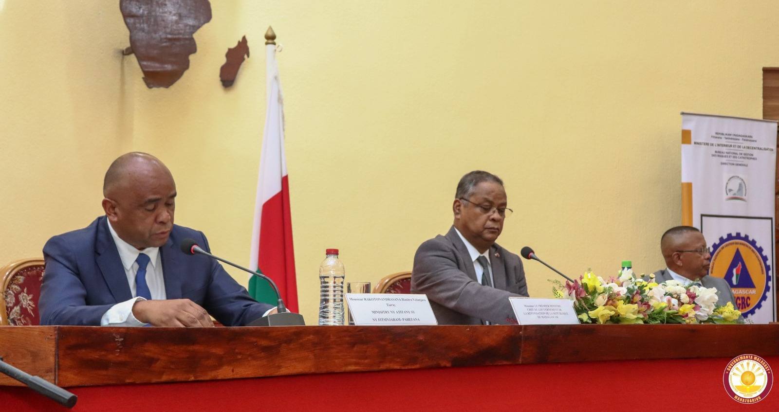 ANTSO AVO IRAISAM-PIRENENA HO FANARENANA NY FAHASIMBANA VOKATRY NY RIVODOZA GEZANI