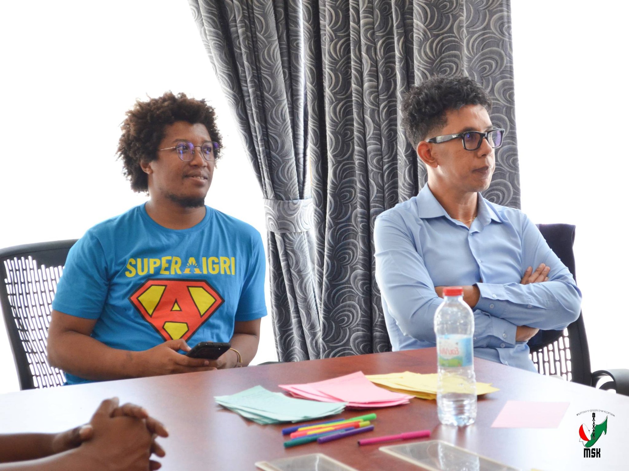 TETIKASA MOMBA NY FAHALALANA MANEHO HEVITRA, IREO FITAOVA-TSERASERA VAOVAO, ARY NY FAMPIROBOROBOANA NY ORINASAN-TSERASERA MALALAKA, MAHALEO TENA, MAROLOKA