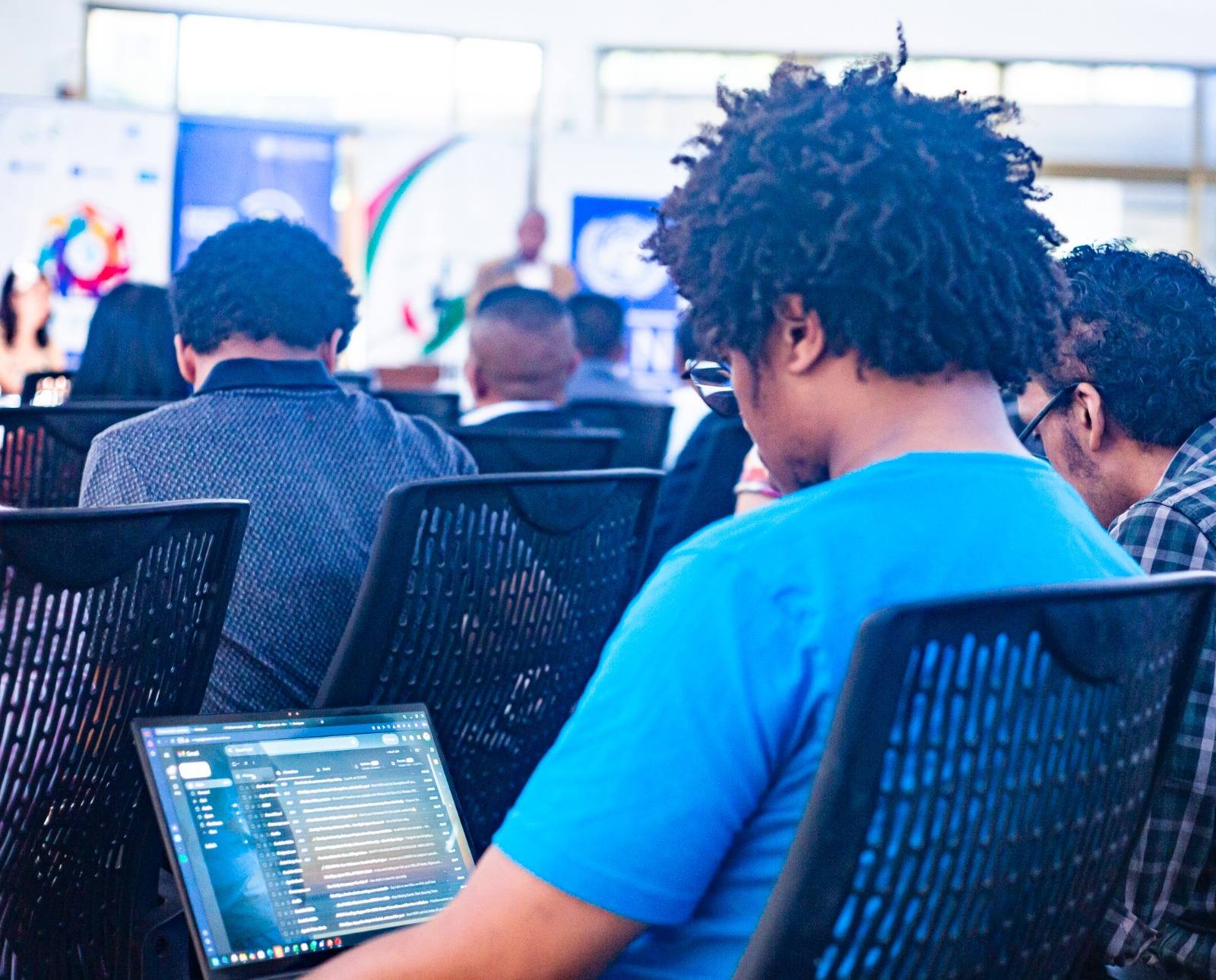 ATRIKASA FANOMBOHAN' NY TETIKASA MOMBA NY FAHALALAHANA MANEHO HEVITRA, IREO FITAOVAN-TSERASERA VAOVAO, FAMPIROBOROBOANA NY ORINASAN-TSERASERA MALALAKA, MAHALEOTENA SY MAROLOKO