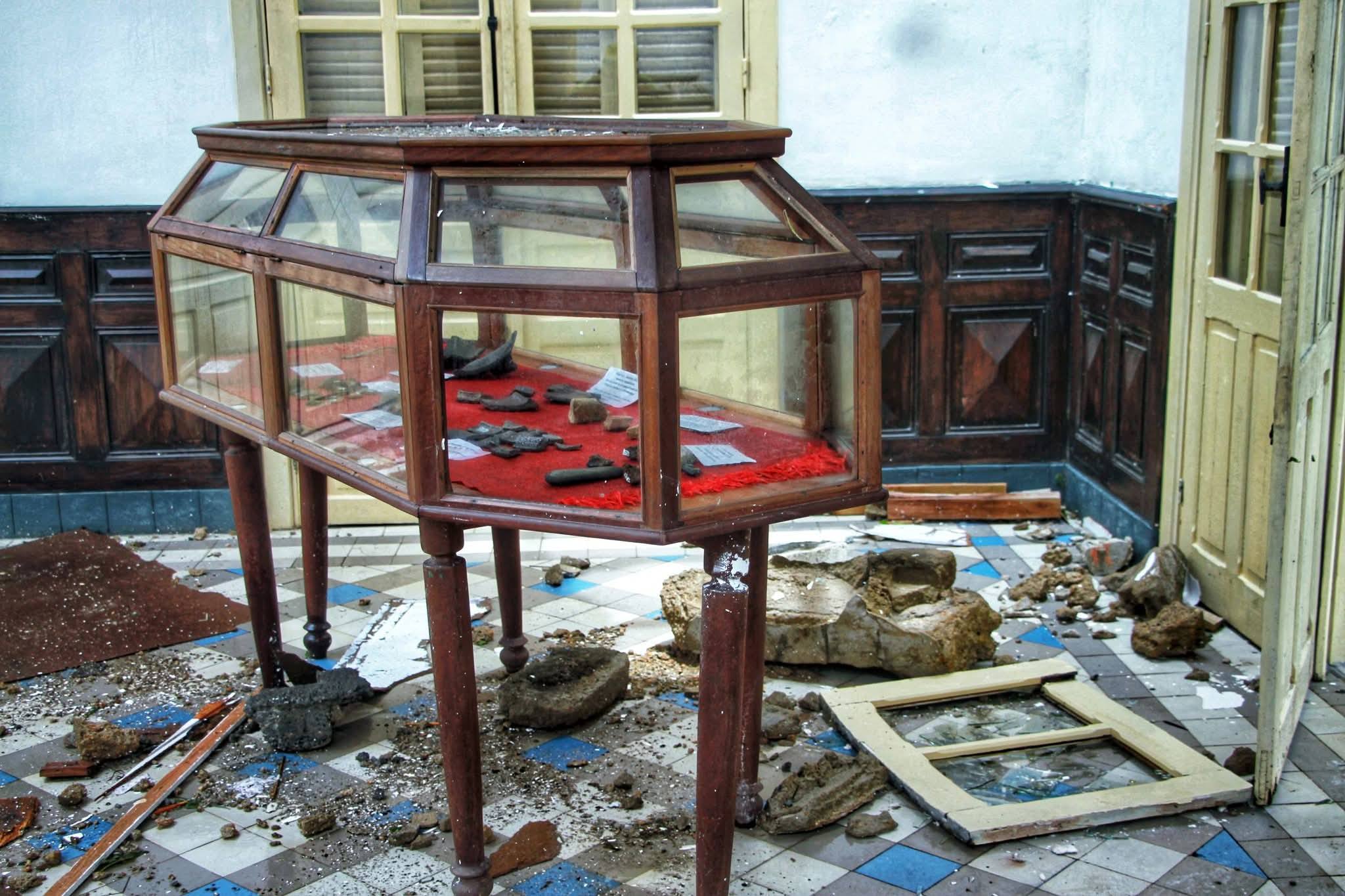 HANAO ASA FANARENANA MAIKA NY MOZEA VAVITIANA SY NY MASOVA 501 AO TOAMASINA NY MINISTERAN' NY SERASERA SY NY KOLONTSAINA TAORIAN' NY FAHASIMBANA NATERAKY NY RIVODOZA GEZANI