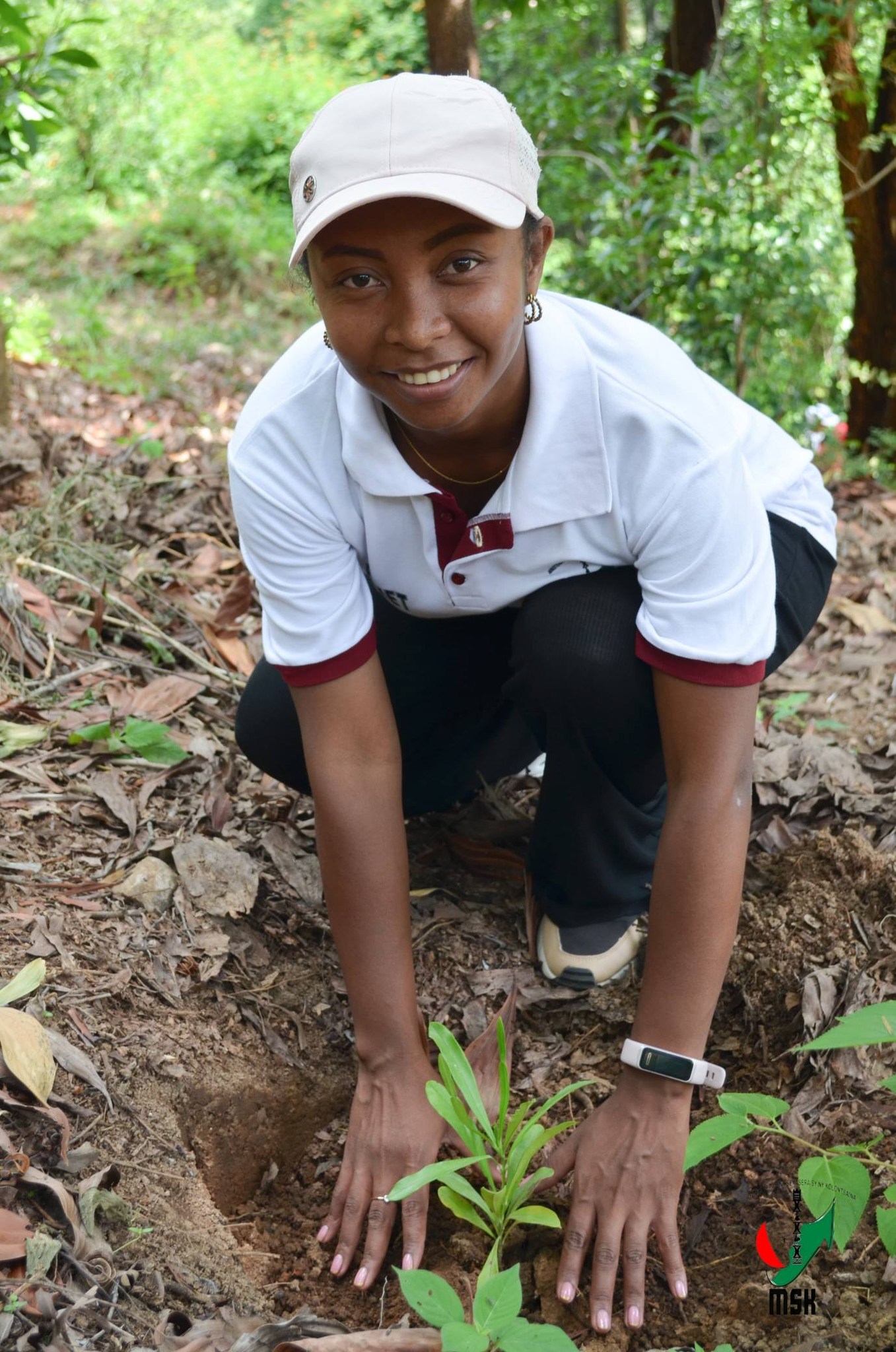 AVERINA HO VOHITRA MAITSO I AMBOHIMANGA ROVA