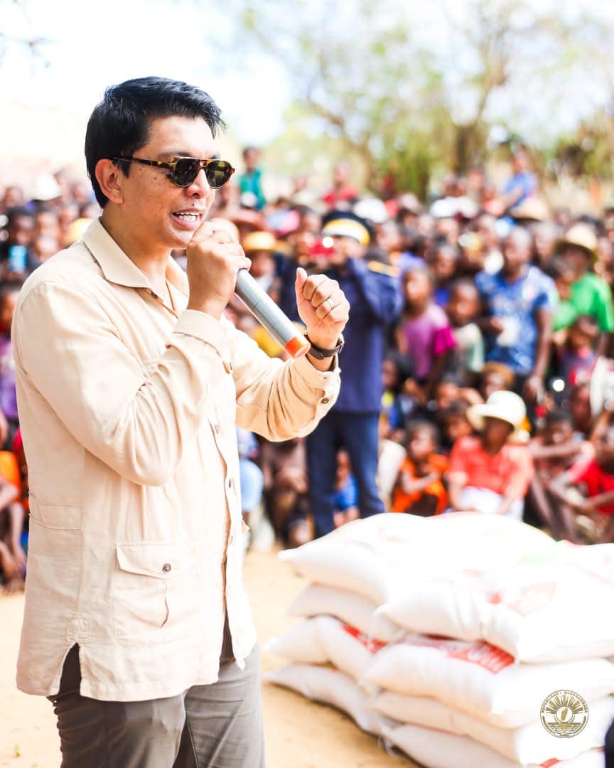 NIDINA IFOTONY NANKAHERY SY NITONDRA FANAMPIANA HO AN’IREO TOKANTRANO TRABOINA TAORIAN'NY FANDALOVAN'NY RIVODOZA HONDE TAO AMIN’NY FARITRA ATSIMO ANDREFANA NY FILOHAN’NY REPOBLIKA