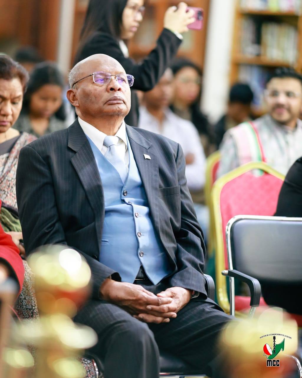 FIFANAKALOZANA ARA-KOLONTSAINA