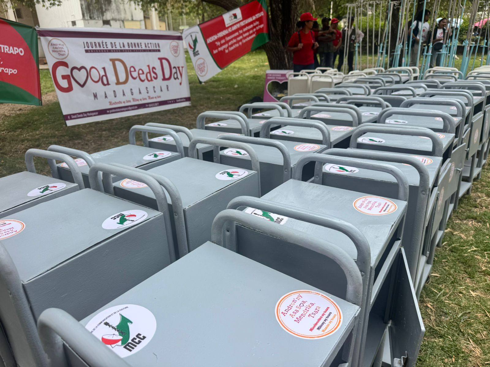 FIARAHA-MIASA SY FIARAHA-MIENTANA HO AMIN' NY FANAVAOZANA