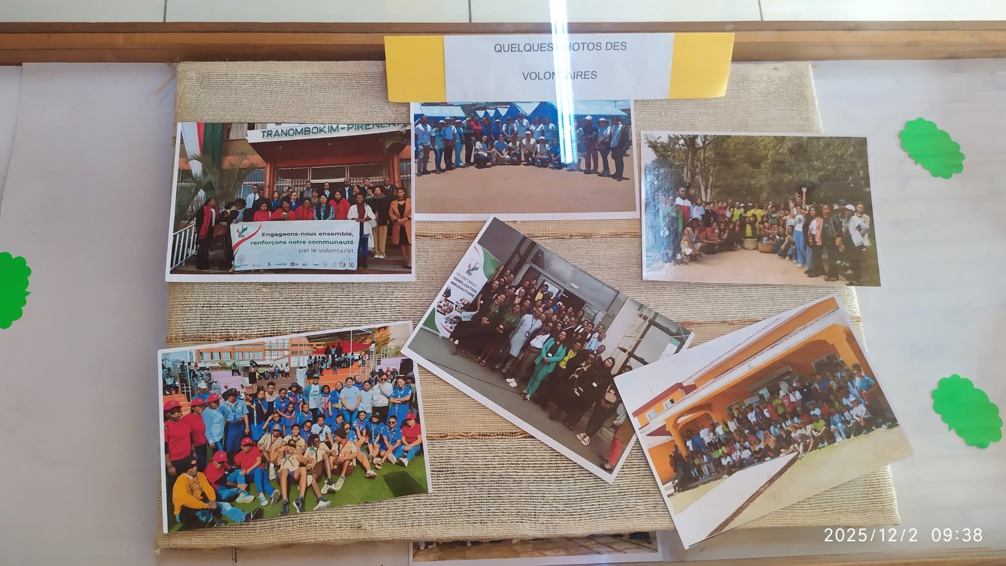 SARY MANODIDINA NY 3000 MIRAKITRA IREO ASAN' NY FIROTSAHANA AN-TSITRAPO ETO ANIVON'NY MINISTERAN' NY SERASERA SY NY KOLONTSAINA