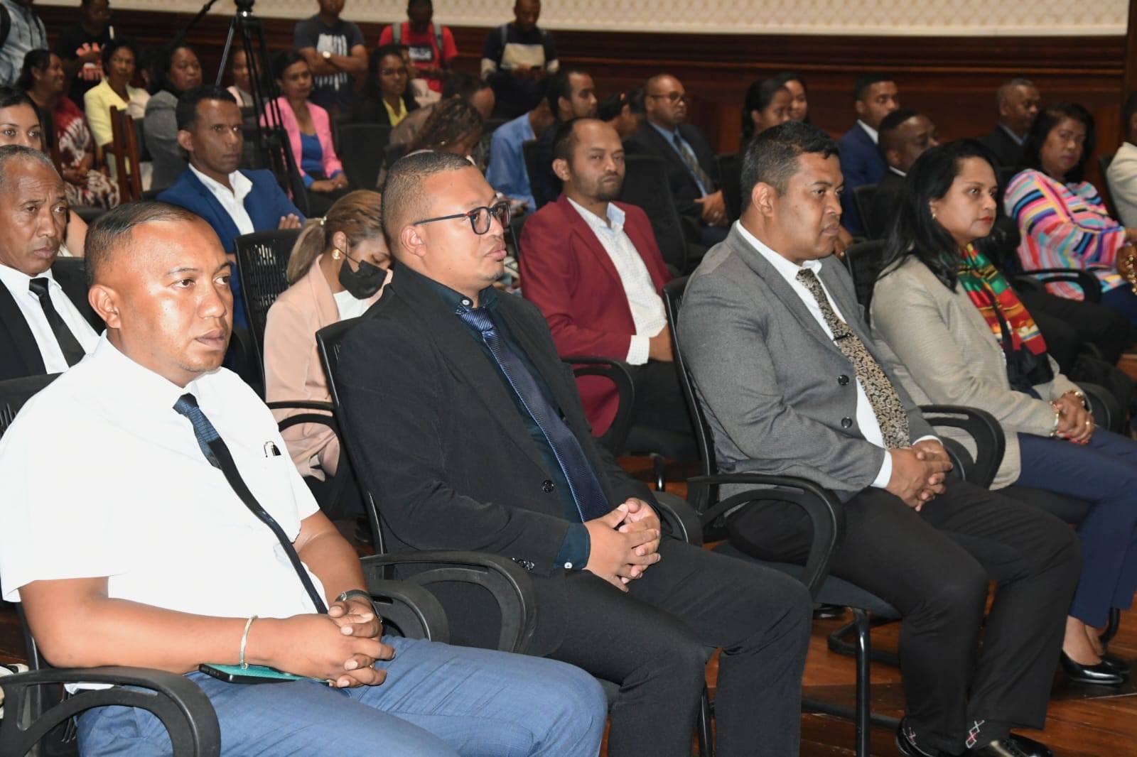 NAMPAHAFANTARINA TEO ANDAFIAVARATRA IREO MPAHAY SY TEKNISIANINA NIANDRAIKITRA NY MISIONA KATOLIKA