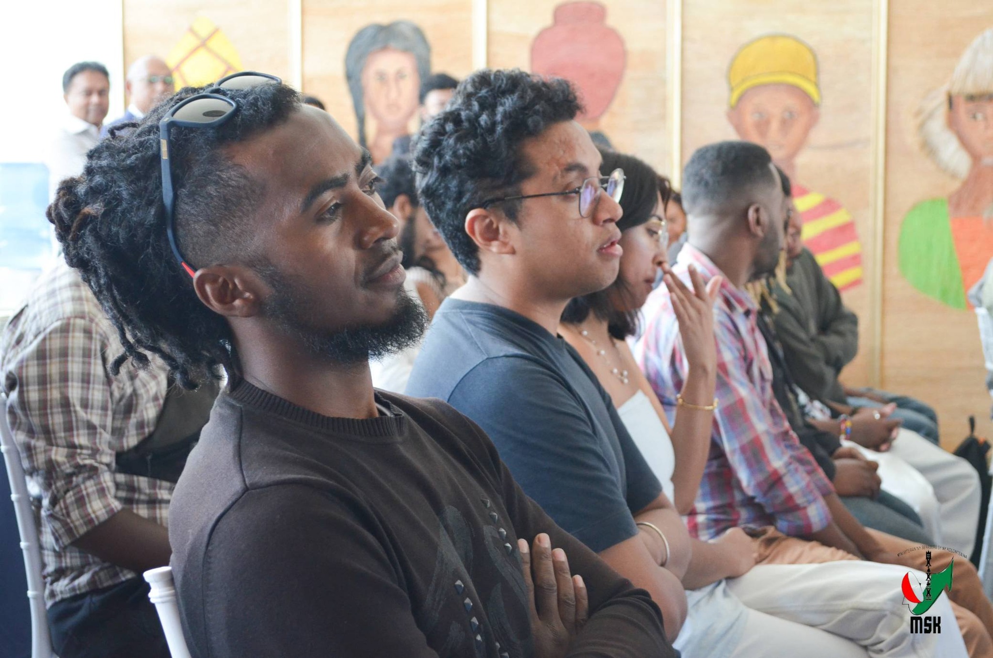 AER' AEROPORT FIFANINANANA ARA-JAVAKANTO MANEHO NY MAHA IZY NY MALAGASY EO AMIN' NY SEHATRY NY FITATERANA ANA HABAKABAKA