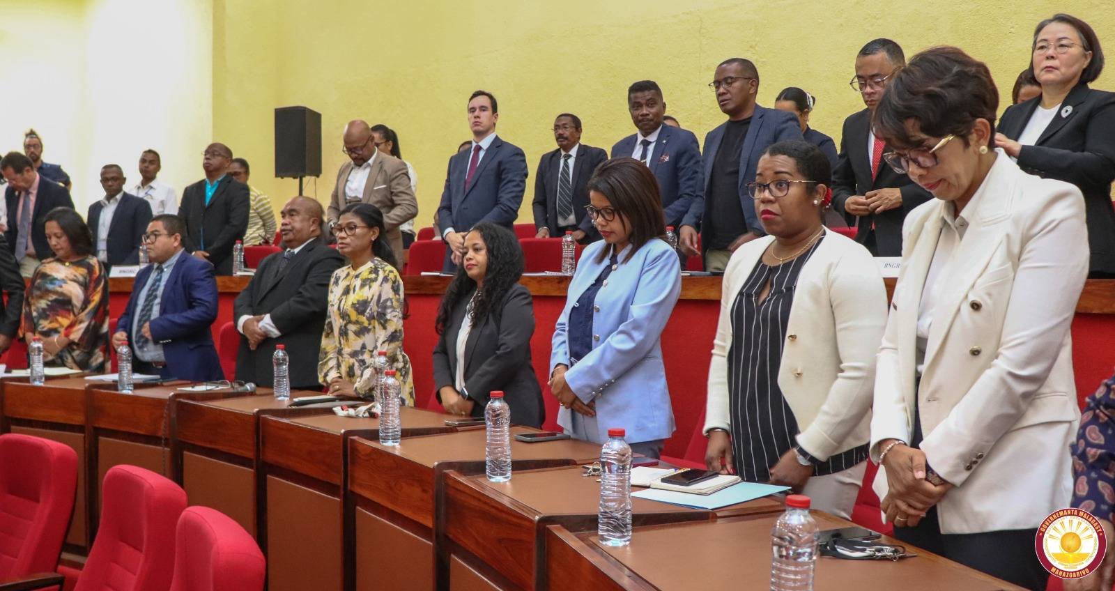 ANTSO AVO IRAISAM-PIRENENA HO FANARENANA NY FAHASIMBANA VOKATRY NY RIVODOZA GEZANI