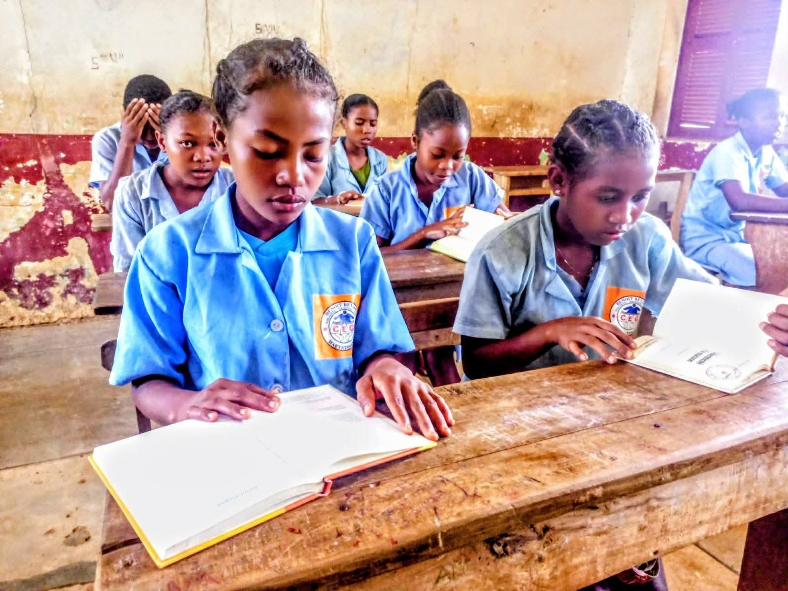 AKON'NY FANAMARIHANA NY ANDRO IRAISAM-PIRENENA HO AN'NY TENINDRENY, 21 FEBROARY 2026  "TIA NY TENINDRENY, MANANDRATRA NY TANINDRAZANA"  FITALEAVAM-PARITRY NY SERA SERA SY NY KOLONTSAINA ANALAMANGA