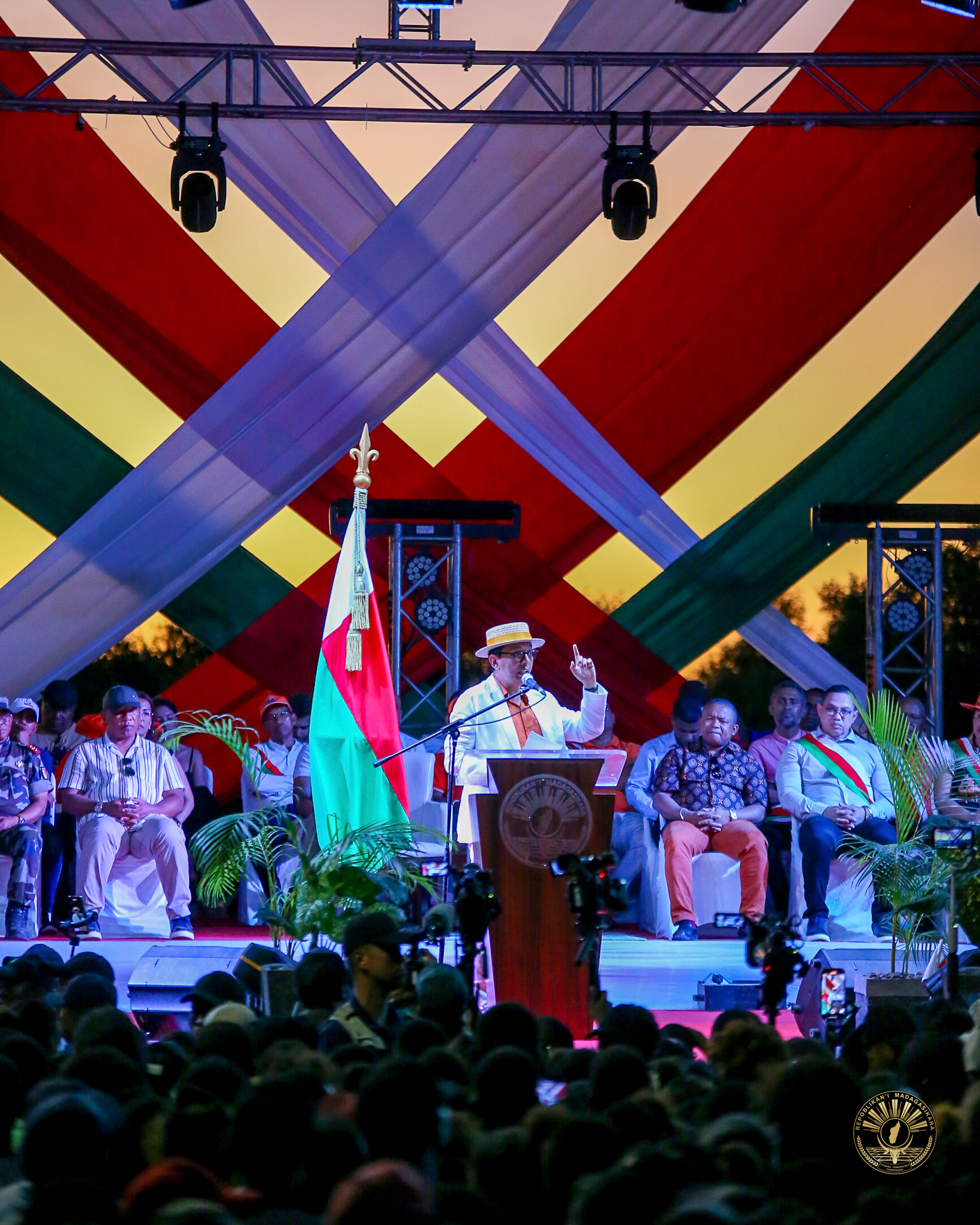 17 MAY 2025 VITA TANTERAKA NY BOULEVARD KIEMBE