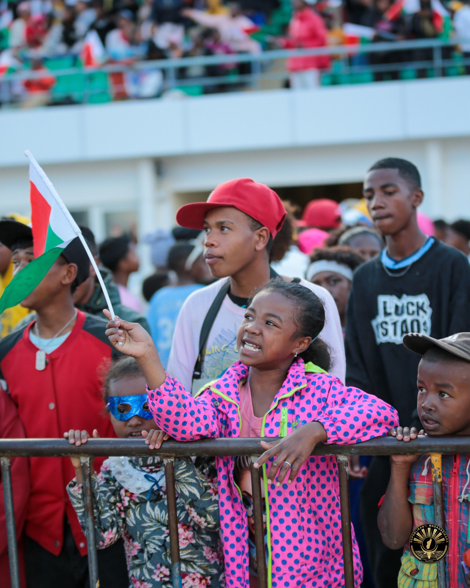 MANAN-DANJA MANOKANA HO AN' NY FIRENENA IZAO FAHA-65 TAONA NIVERENAN' NY FAHALEOVANTENA IZAO