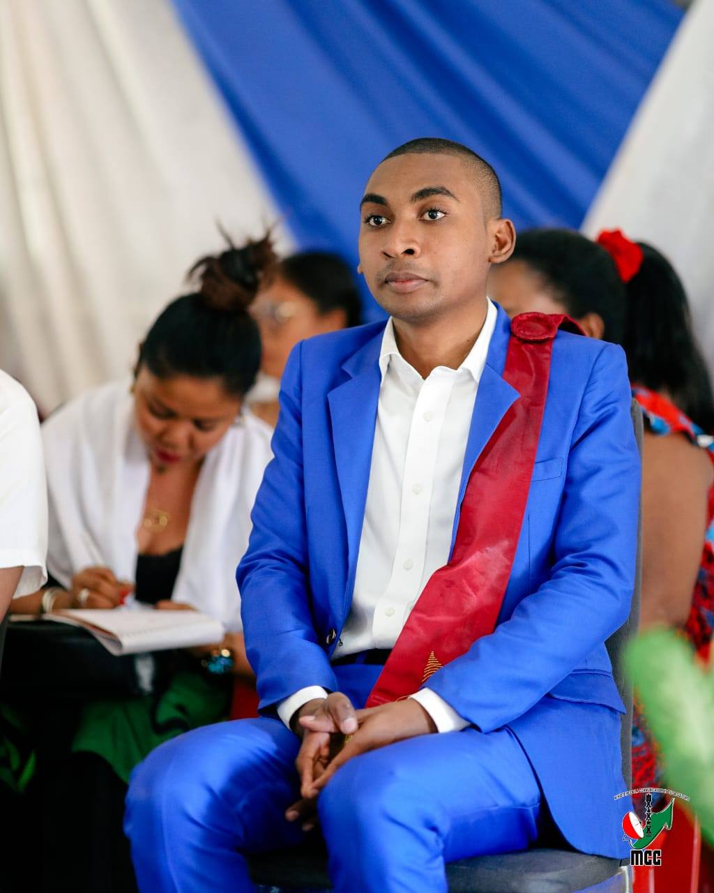 ANTSA TONONKALO - DIHIM-PARITRA