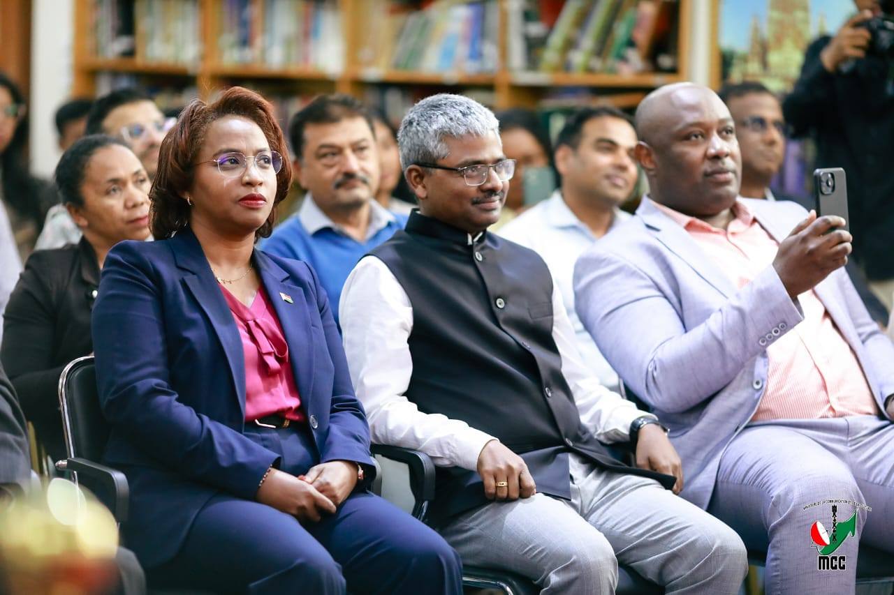 FIFANAKALOZANA ARA-KOLONTSAINA