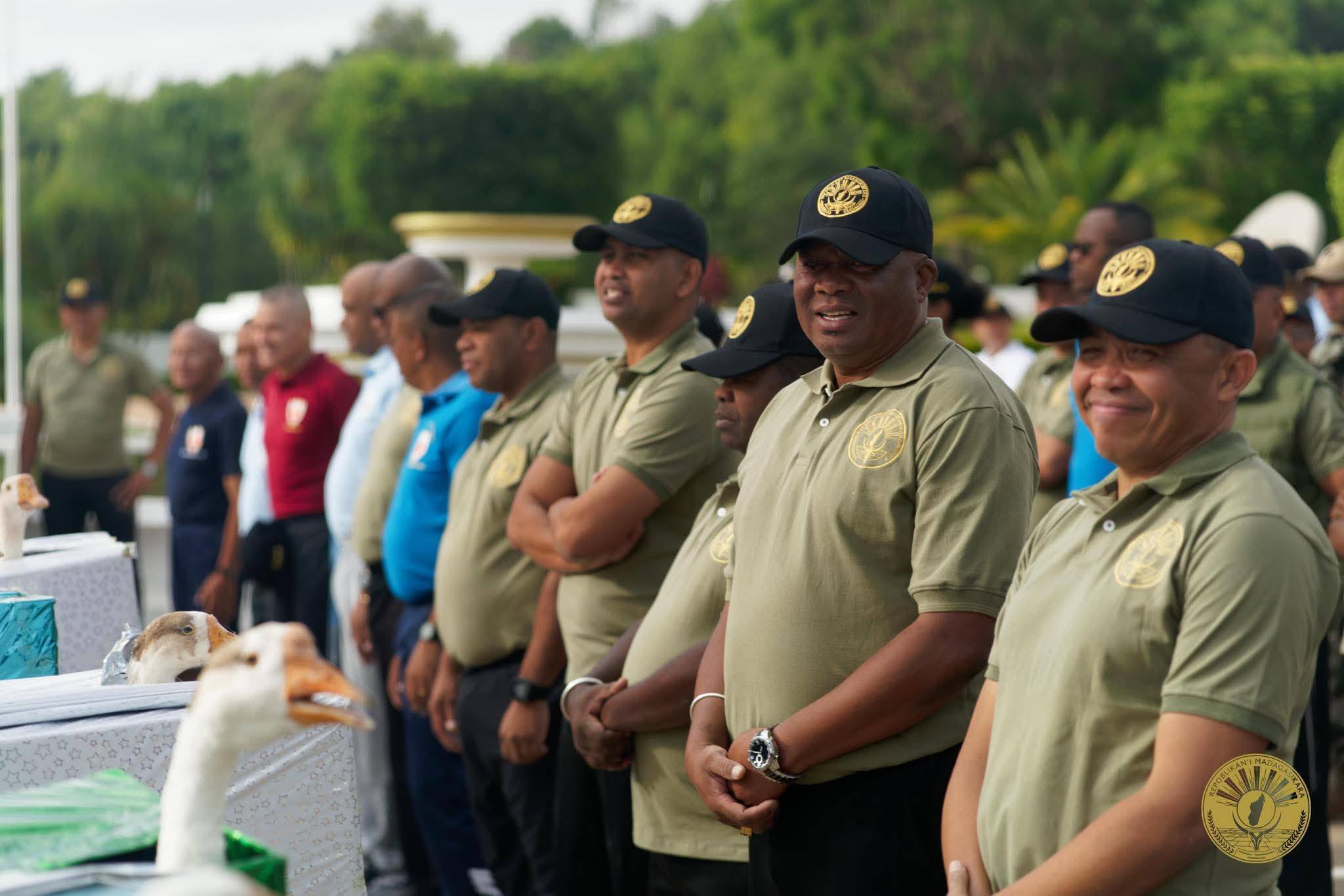 NY MANAMBONINAHITRA IZAO NO ANTENAIN' NY VAHOAKA