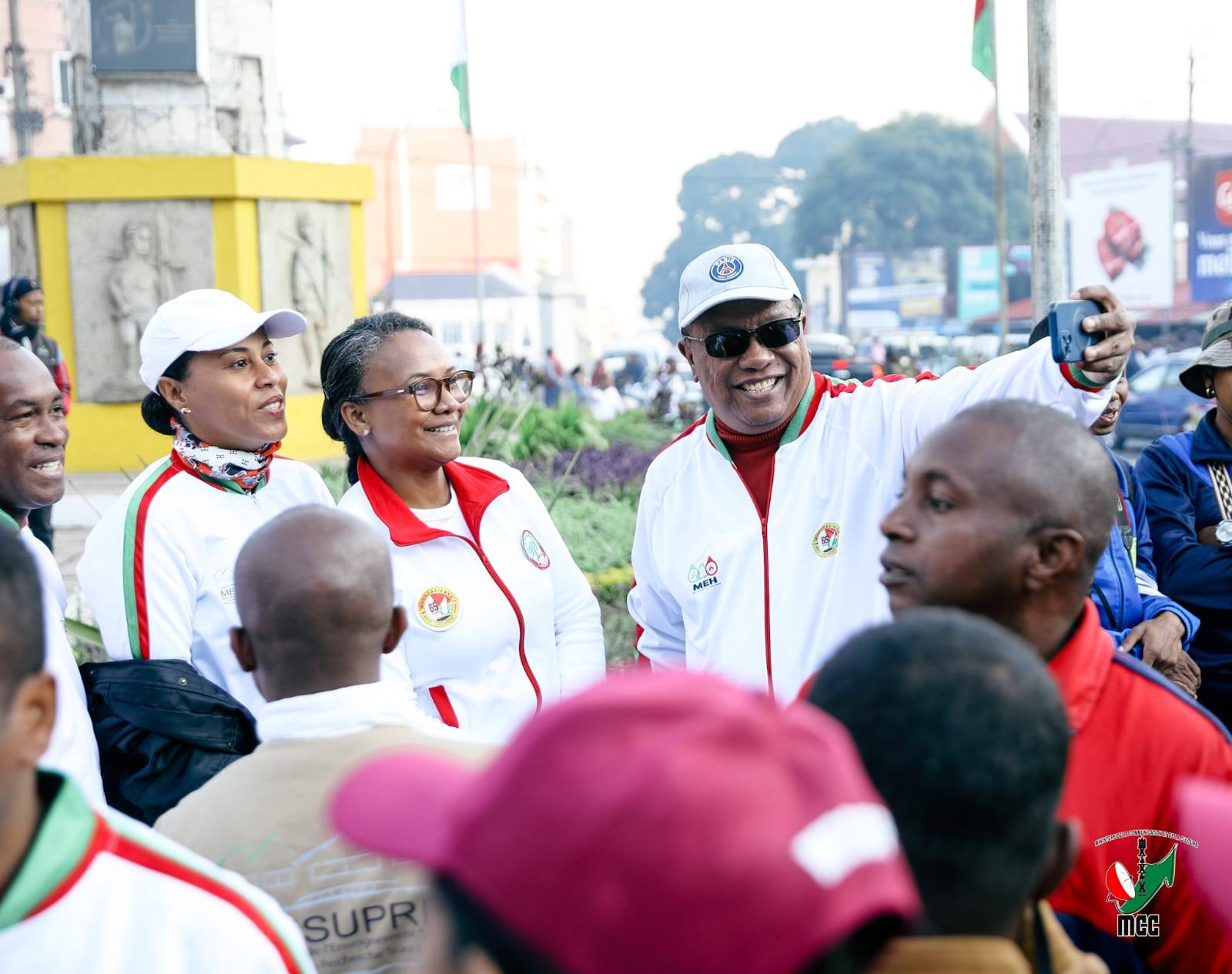 LALAO ARA-PANATANJAHANTENA NIALOAVANA DIABE TEO AMIN' NY TSANGAMBATO AN'I AMBOHIJATOVO NIHAZO NY KIANJAN' I BAREA MAHAMASINA