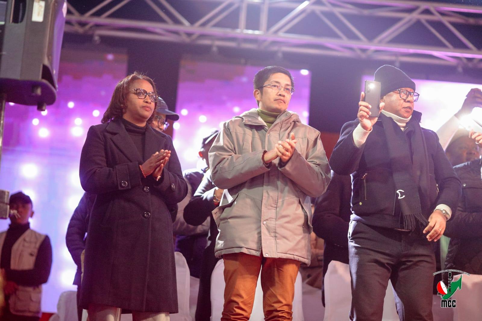 FENO HIPOKA NY COLISEUM AMBATOMENA FIANARANTSOA