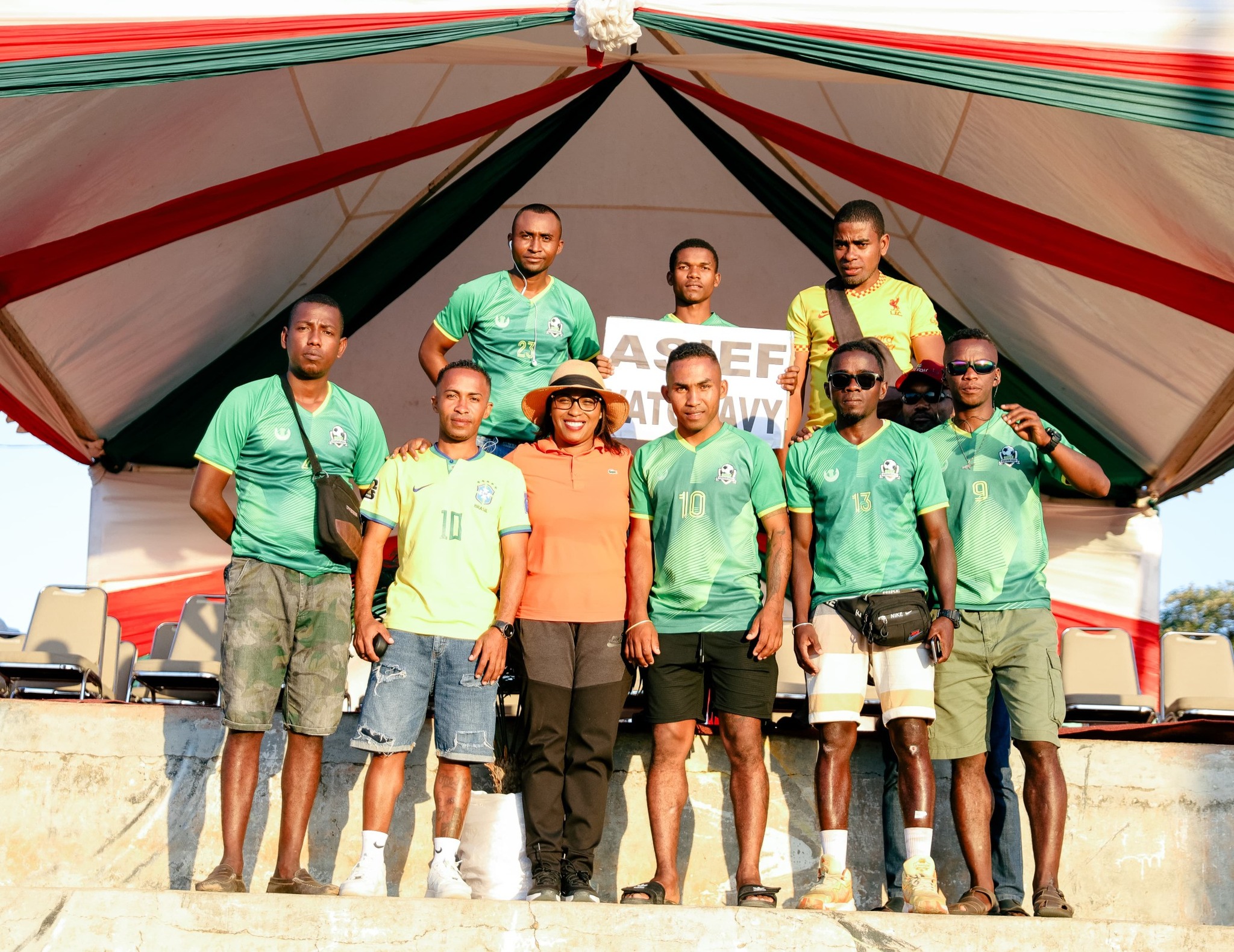 FIFANINANANA NASIONALY ARA-PANATANJAHANTENA HO AN' NY MPIASAM-PANJAKANA