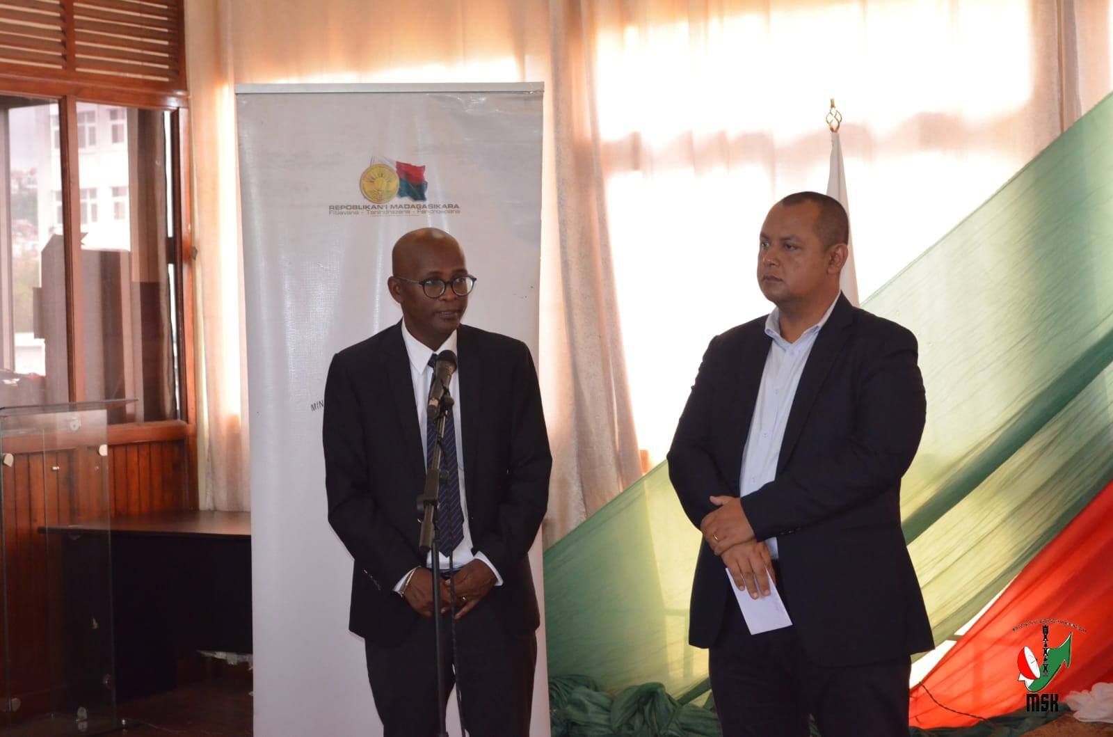 TOMPON' ANDRAIKITRA AMBONY EO ANIVON' NY MINISITERANA MIISA EFATRA NO NANDRAY NY ASANY NANOMBOKA ANDROANY TAORIAN' NY FANENDRENA AZY IREO NY 22 DESAMBRA 2025 LASA TEO