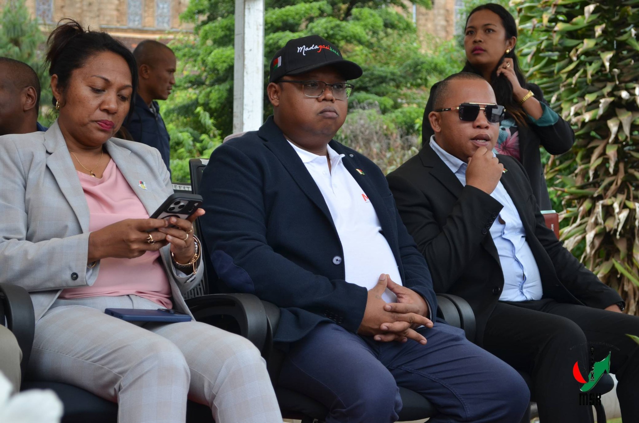 ENDRIKA HITA MASO FANKASITRAHANA NY EZAKA VITAN' NY MPISEHATRA ARA-KOLONTSAINA SADY FAMPIRISIHANA AMIN' NY TSARA KOKOA HATRANY NY MARI-BONINAHITRY NY KANTO