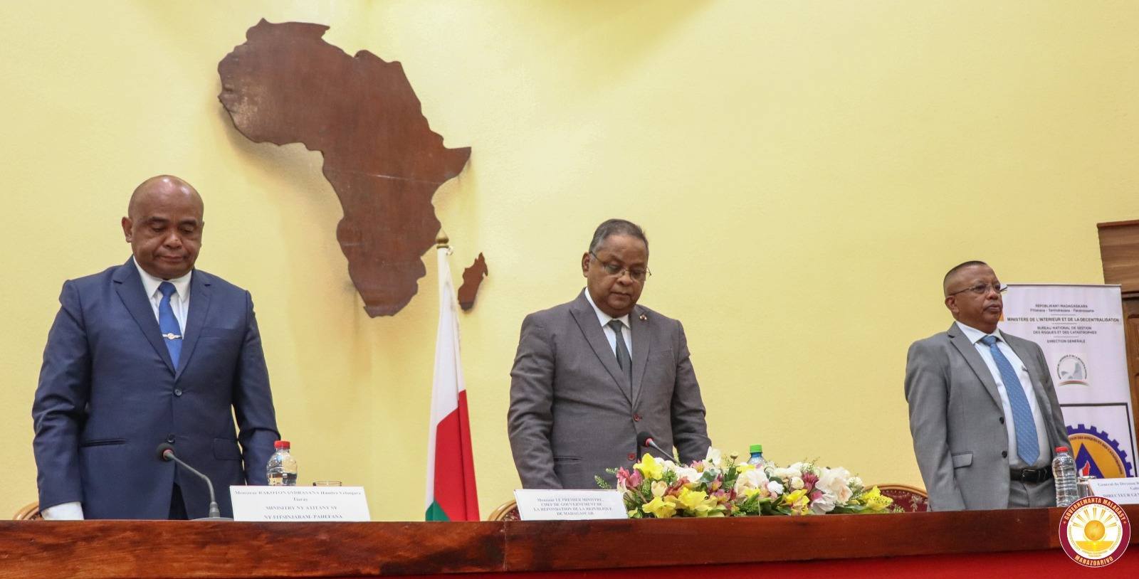 ANTSO AVO IRAISAM-PIRENENA HO FANARENANA NY FAHASIMBANA VOKATRY NY RIVODOZA GEZANI