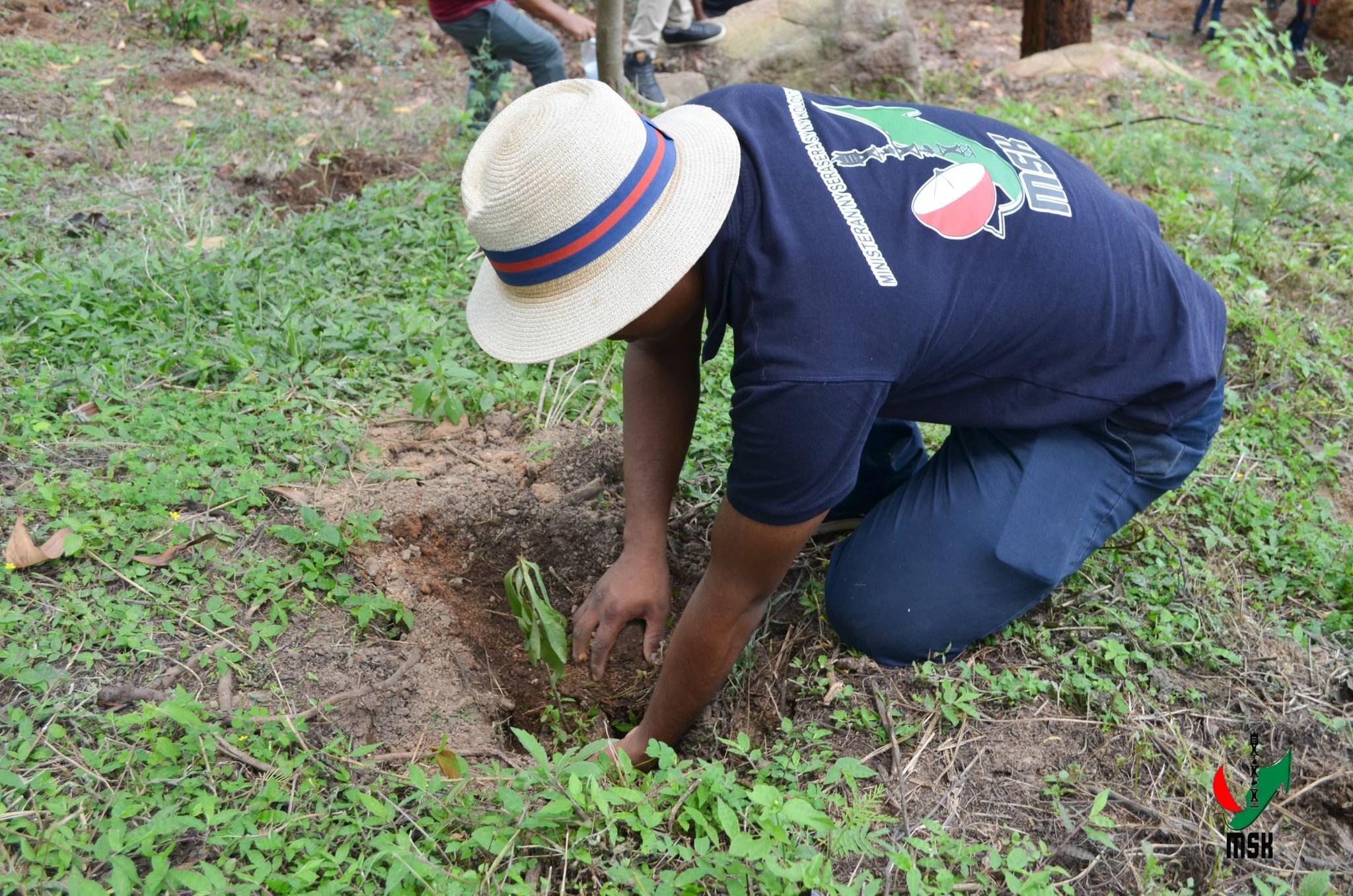AVERINA HO VOHITRA MAITSO I AMBOHIMANGA ROVA