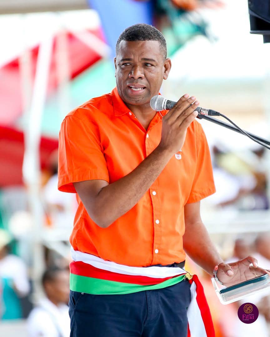 HOY RAMATOA MIALY RAJOELINA, VADIN'NY FILOHAM-PIRENENA, ANDROANY TANY MAHAJANGA