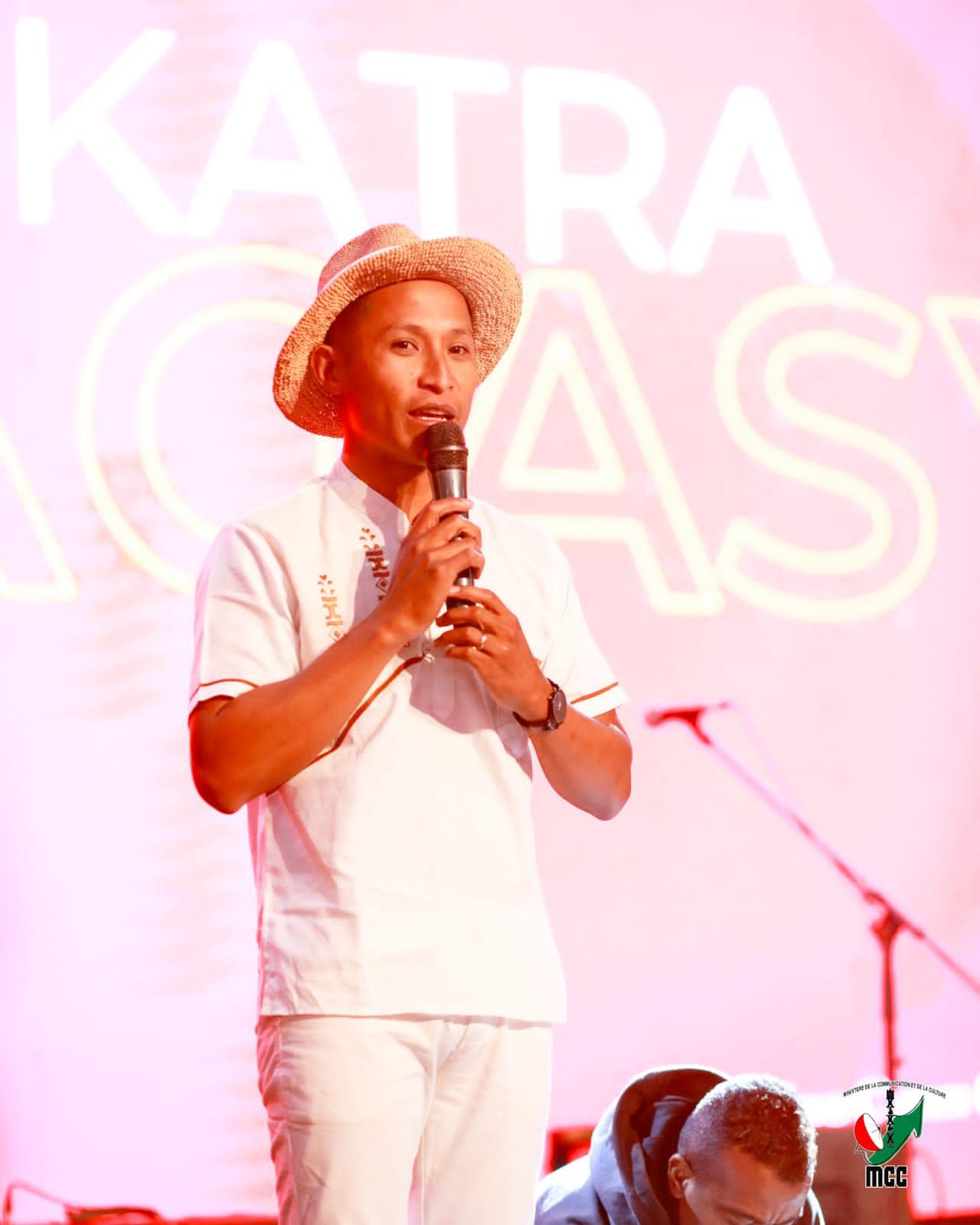 AO ANATIN' NY FANKALAZANA NY FAHA - 65 TAONA NIVERENAN' NY FAHALEOVANTENAN' I MADAGASIKARA