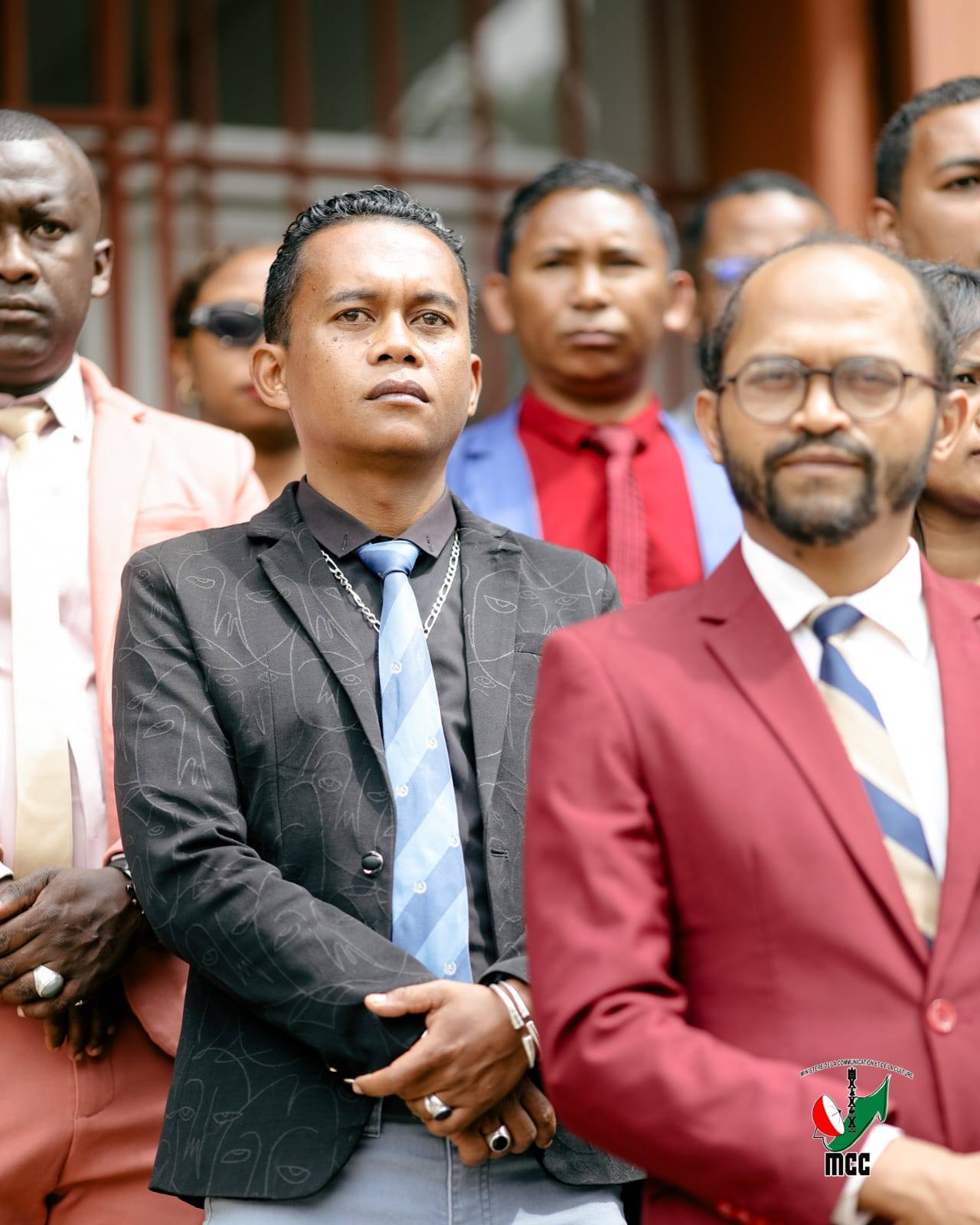 OMENTSIKA FAHAFAHAM-PO HATRANY NY VAHOAKA MPISITRAKA NY ASATSIKA - HAJAINTSIKA NY ASAM-PANJAKANA