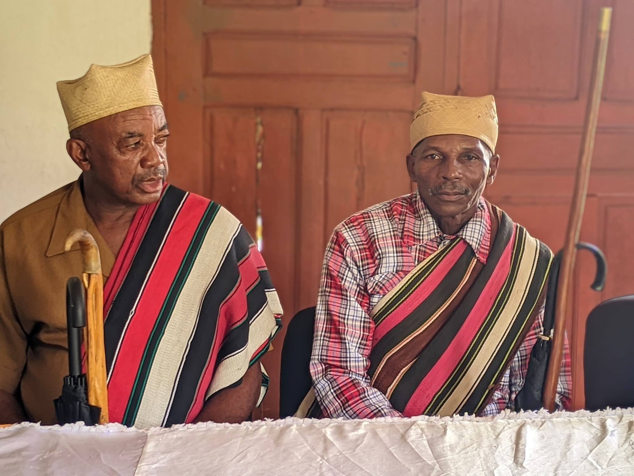 FOMBAN-DRAZANA ATSIMO ATSINANANA SY FAMPIROBOROBOANA NY ZAVA-KANTO, NIARA-NIDINIKA TAMIN' IREO AMPANKAJA SY MPANAKANTO NY TALE JENERALIN' NY KOLONTSAINA