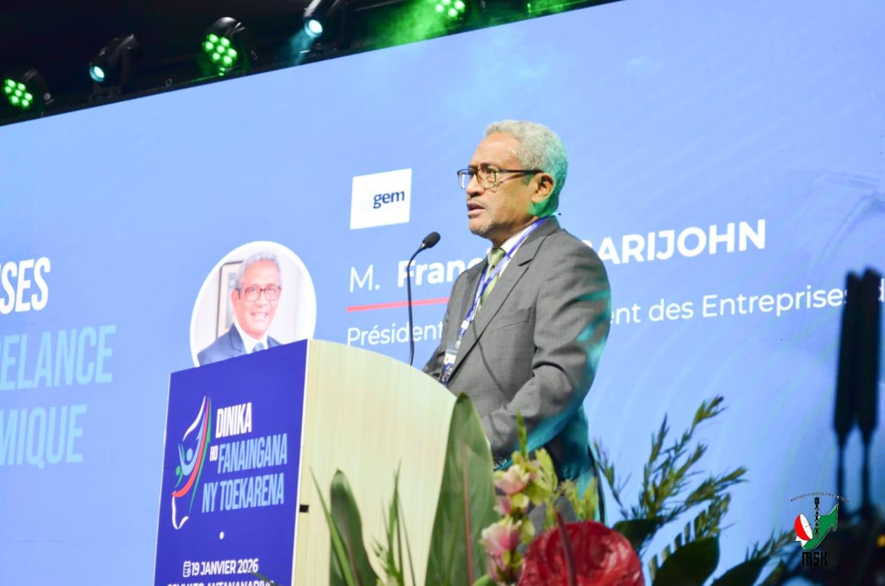 HIVOAKA AFAKA IRAY VOLANA NY DRAFITRA NASIONALY HANARENANA NY TOEKARENA HIAINGA AMIN' NY FIARAHA-MIASA EO AMIN'NY FANJAKANA SY NY SEHATRA TSY MIANKINA