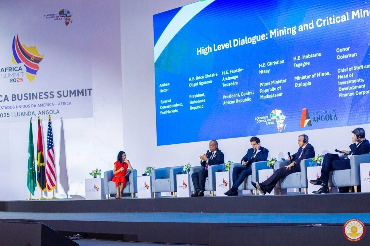 LUANDA - ANGOLA: ANDRO FAHAROA AMIN' NY FIHAONANA AN-TAMPONY MOMBA NY FANDRAHARAHANA EO AMIN'I ETAZONIA SY AFRIKA ANDIANY FAHA-17