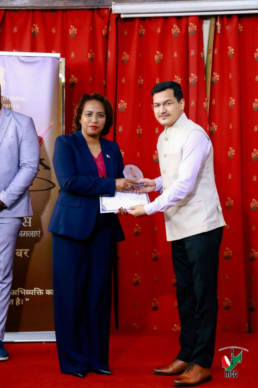 FIFANAKALOZANA ARA-KOLONTSAINA