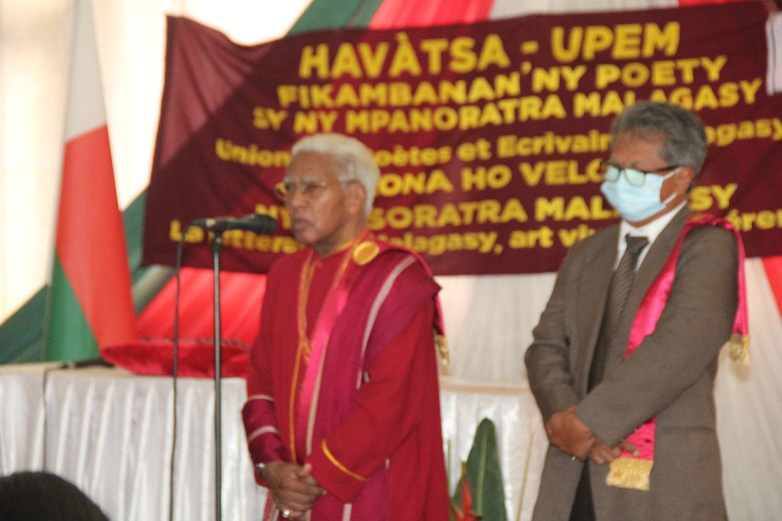 FIKAMBANAN' NY POETY SY MPANORATRA MALAGASY HAVATSA-UPEM, NOTOLORANA MARI-BONINAHITRY NY KANTO IREO MPANORATRA