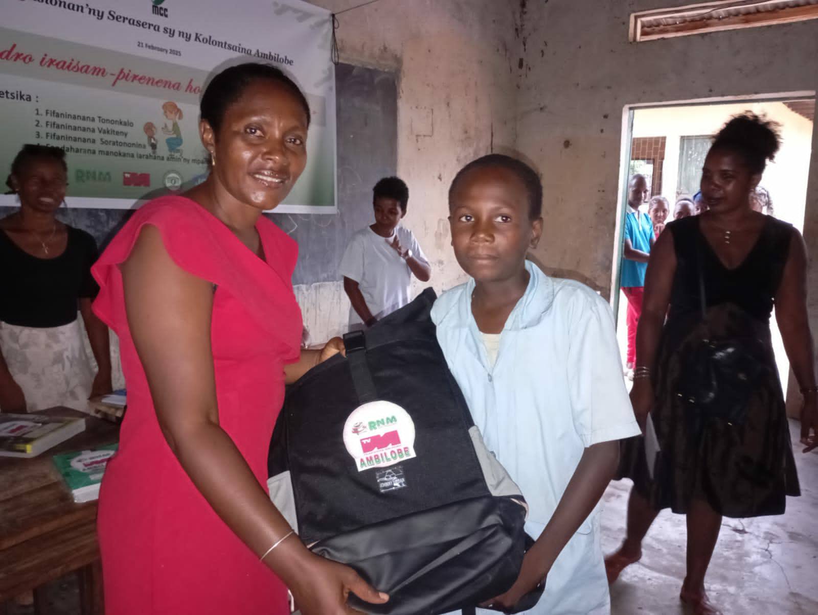 AKON'NY FANKALAZANA NY ANDRO IRAISAM-PIRENENA HO AN'NY TENINDRENY TANY AMIN'NY FARITRA DIANA