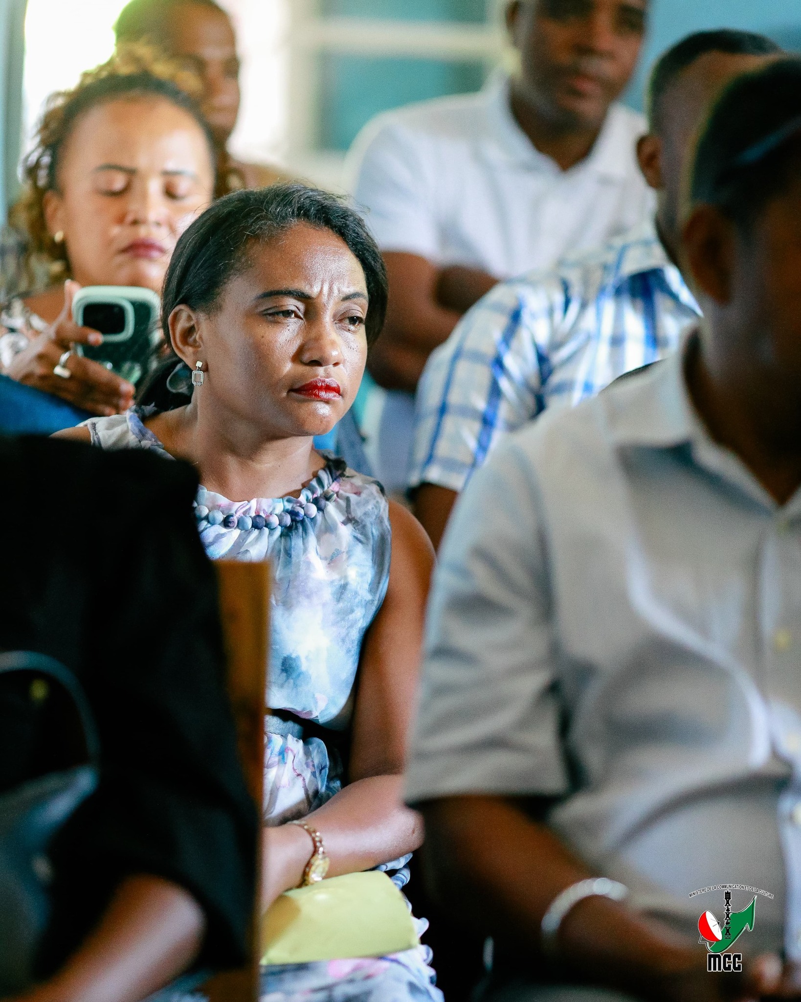 Andry voalohany : FAMPIROBOROBOANA NY MAHA OLONA