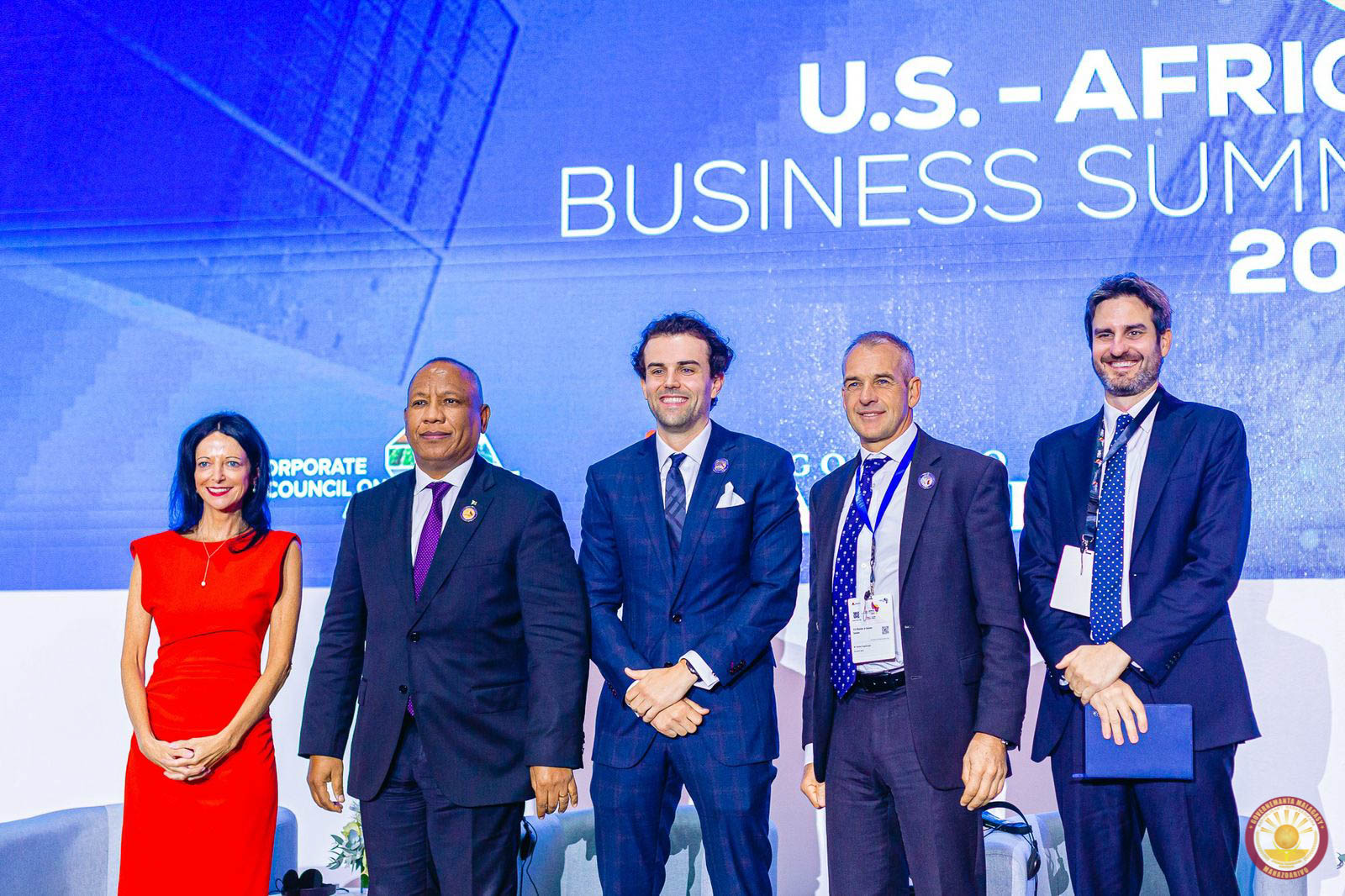 LUANDA - ANGOLA: ANDRO FAHAROA AMIN' NY FIHAONANA AN-TAMPONY MOMBA NY FANDRAHARAHANA EO AMIN'I ETAZONIA SY AFRIKA ANDIANY FAHA-17