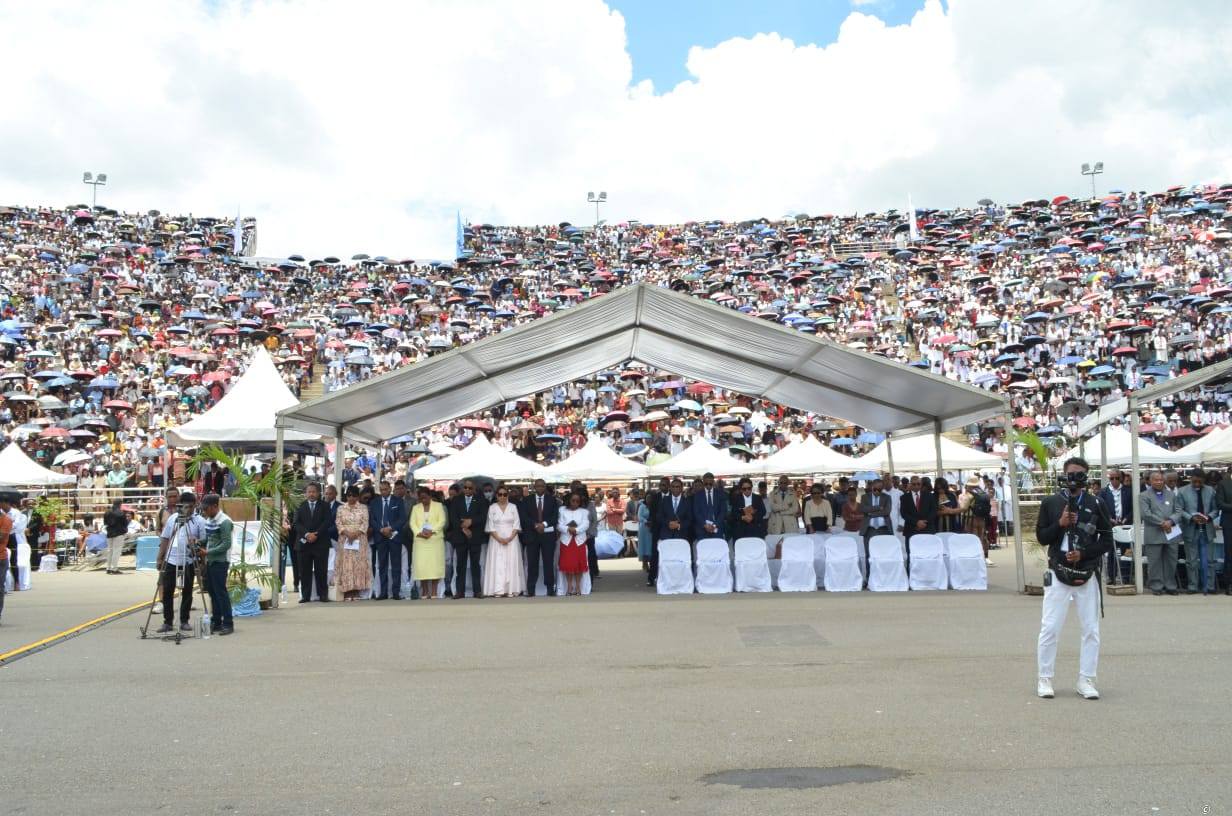 NAMPITA MIVANTANA NY FANOMPOAM-PIVAVAHANA TENY ANTSONJOMBE NY TELEVIZIONA FAHAZAVANA AN' NY FIANGONANA FJKM