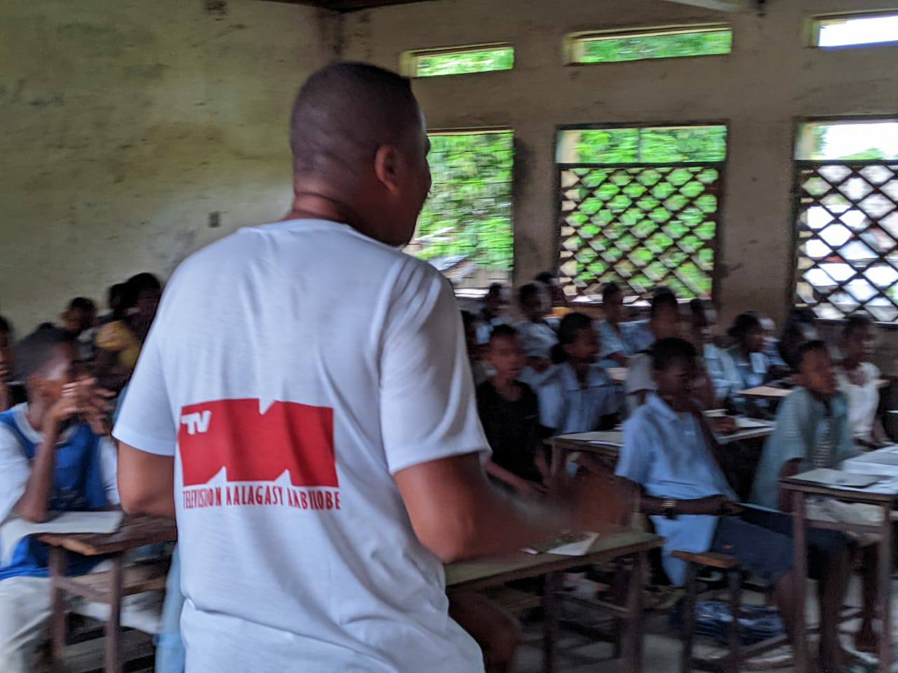 AKON'NY FANKALAZANA NY ANDRO IRAISAM-PIRENENA HO AN'NY TENINDRENY TANY AMIN'NY FARITRA DIANA