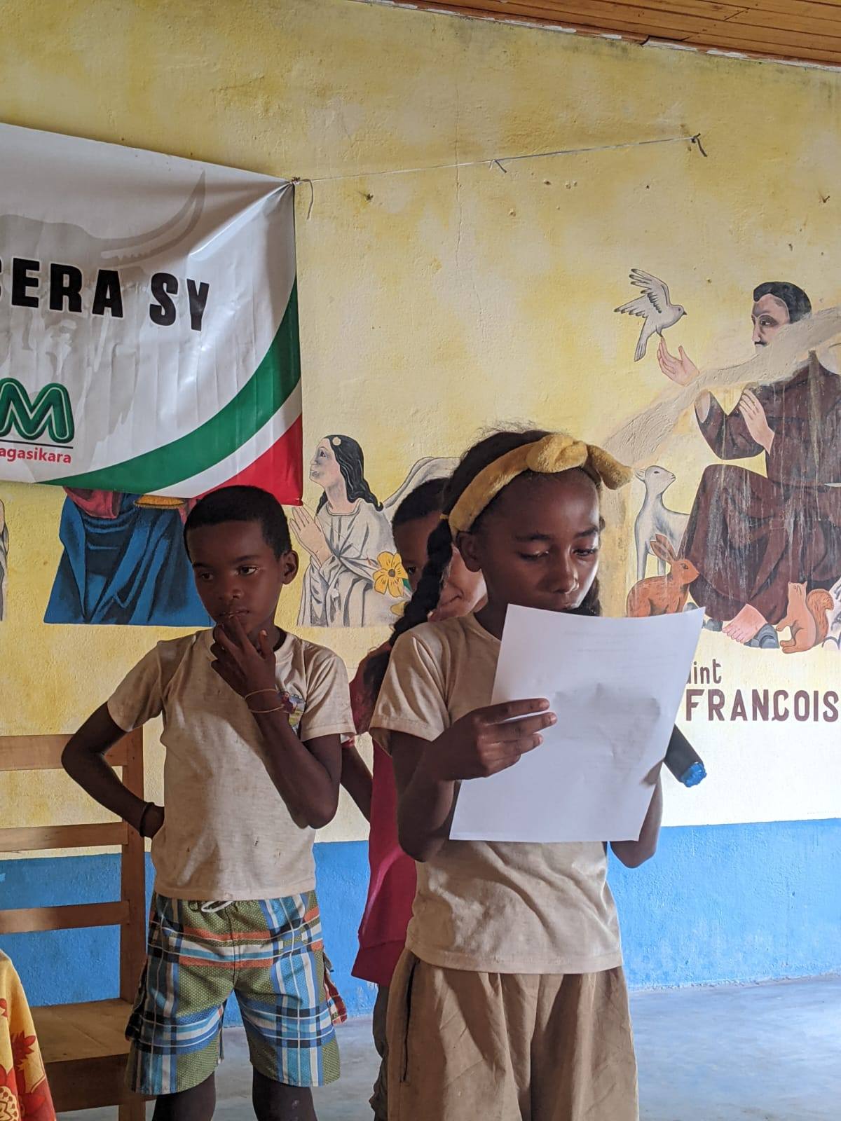 AKON'NY FANAMARIHANA NY ANDRO IRAISAM-PIRENENA HO AN'NY TENINDRENY, 21 FEBROARY 2026  "TIA NY TENINDRENY, MANANDRATRA NY TANINDRAZANA"  FITALEAVAM-PARITRY NY SERA SERA SY NY KOLONTSAINA ANALAMANGA